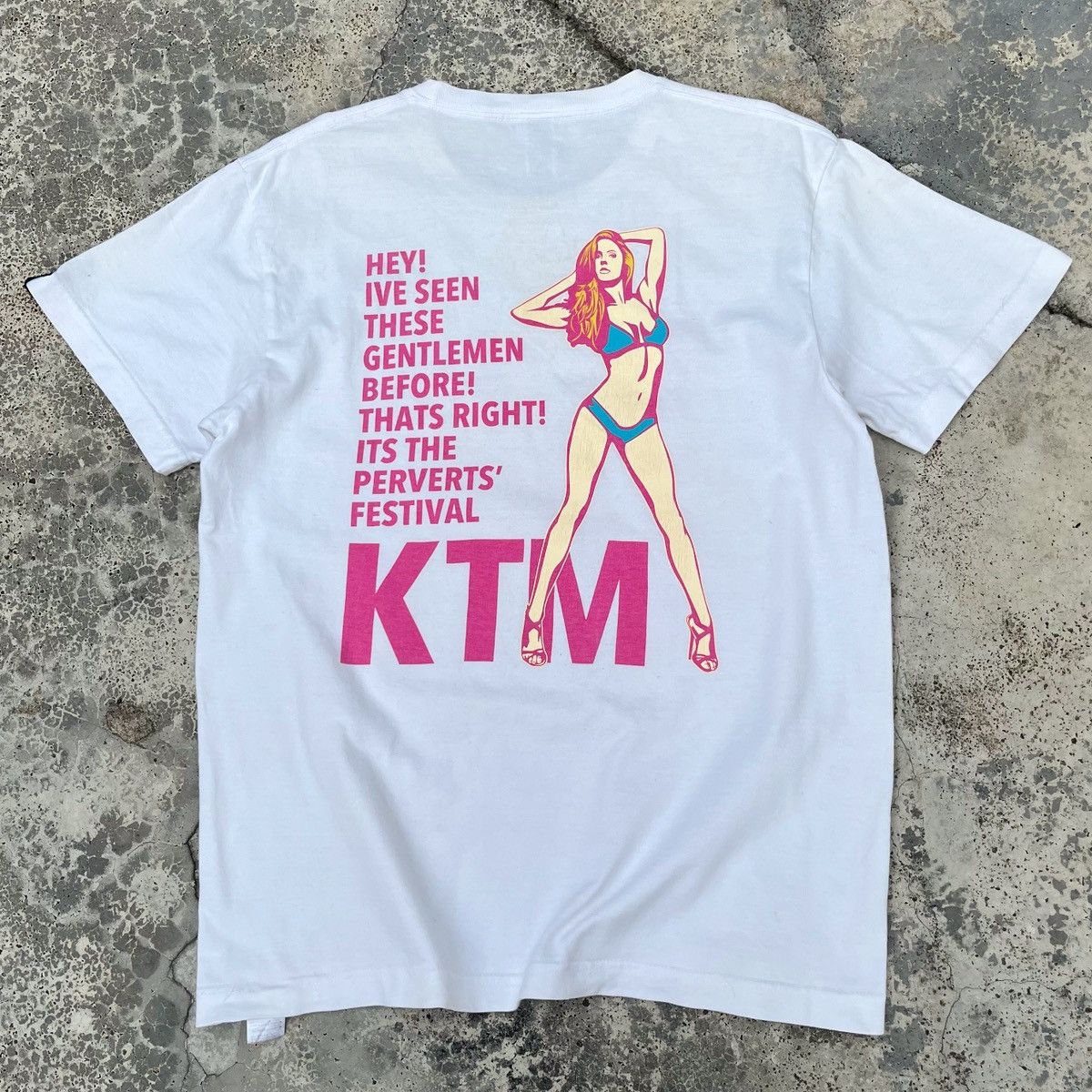 Japanese Brand KTM Japanese Brand Nice Sexy Lady Print Out Design Tee Rare Size US M / EU 48-50 / 2 - 1 Thumbnail