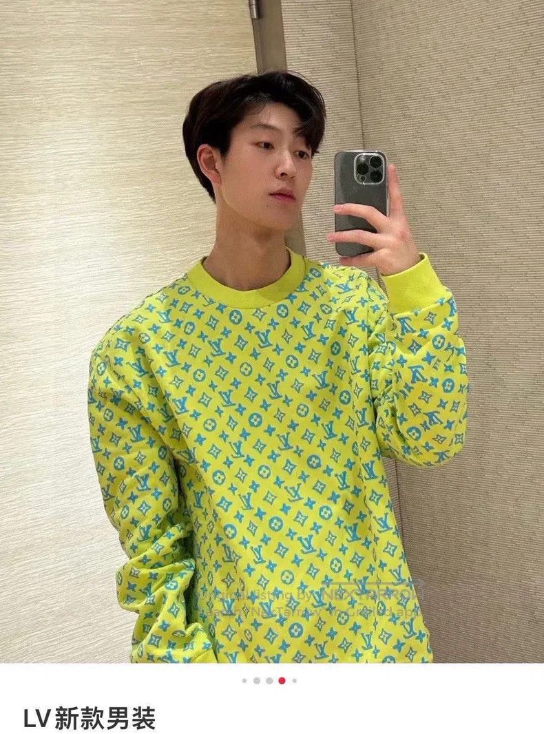 Louis Vuitton Louis Vuitton Yellow Sweater with Full Logo sweatshirt Size US L / EU 52-54 / 3 - 7 Thumbnail