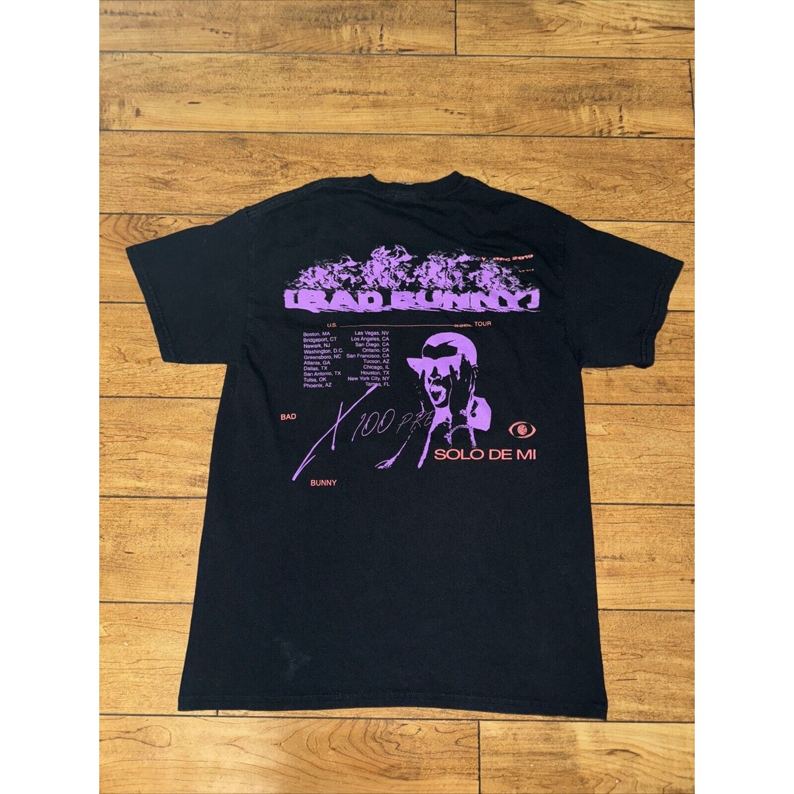 Band Tees × Gildan Bad Bunny X100PRE Tour T-Shirt Black Medium 18x26 Music Size US M / EU 48-50 / 2 - 1 Thumbnail