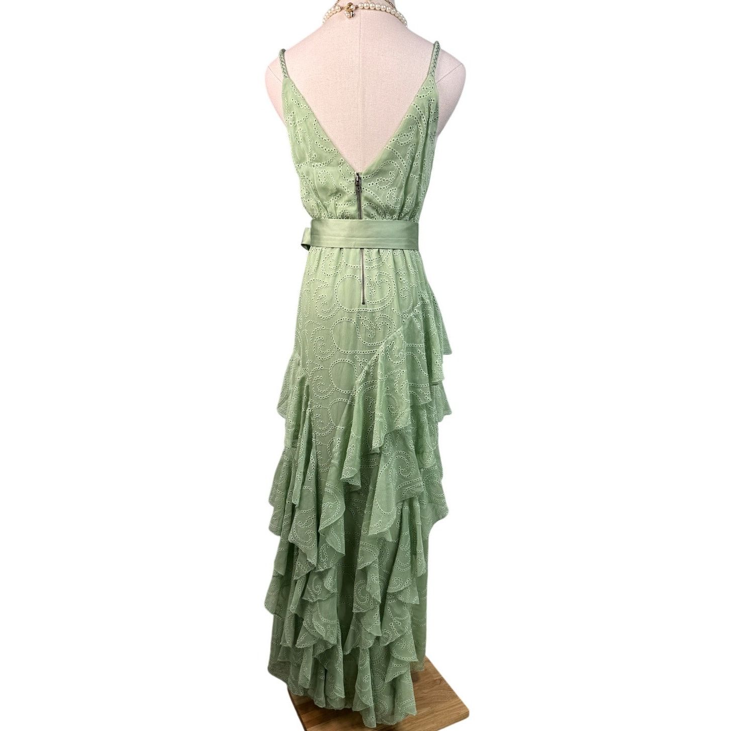 Alice + Olivia Alice + Olivia Emelia Eyelet Ruffle Maxi Dress green Size 0 Size XS / US 0-2 / IT 36-38 - 9 Thumbnail
