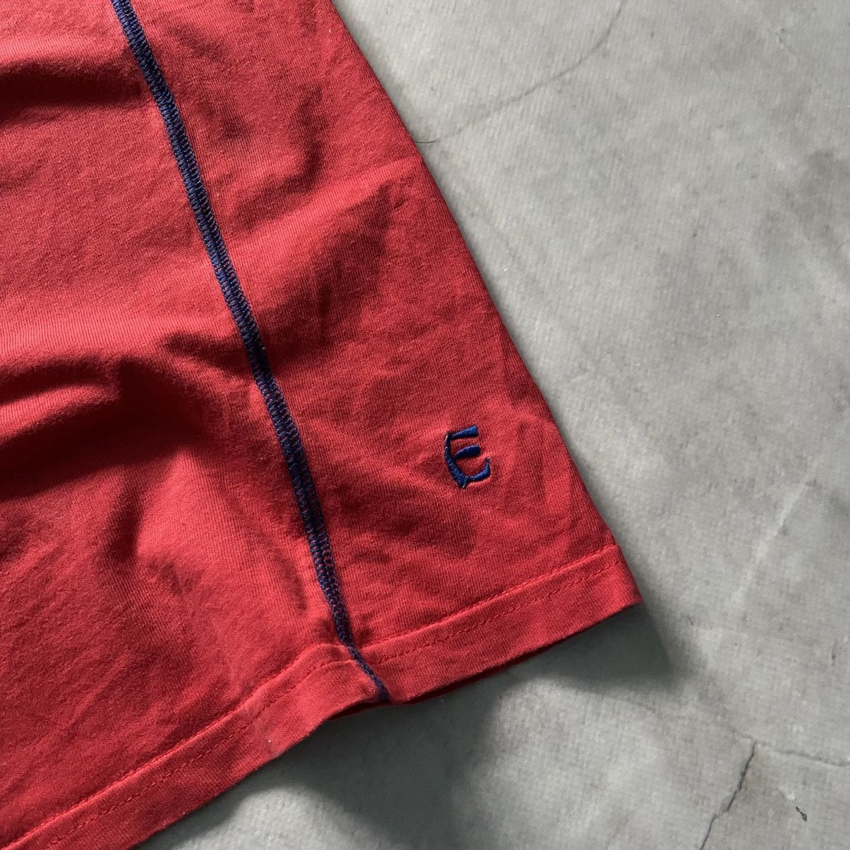 Evisu × Vintage Evisu Distressed Faded Big Logo Vintage Rare T-shirt Tre Size US XL / EU 56 / 4 - 9 Thumbnail