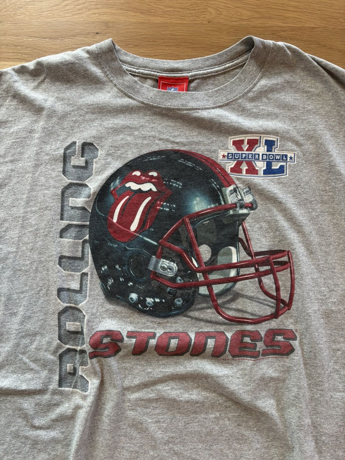 NFL × The Rolling Stones × Vintage Vintage Rolling Stones Super Bowl XL NFL Football Helmet Tee Size US XL / EU 56 / 4 - 3 Thumbnail