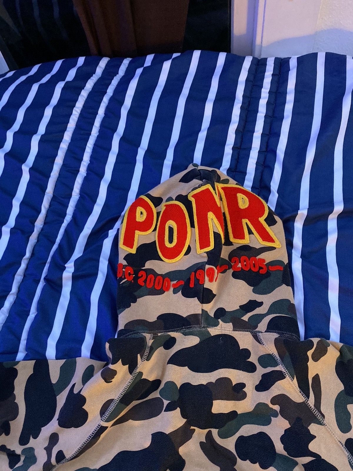 Bape 1ST CAMO PONR SHARK HALF ZIP HOODIE Size US S / EU 44-46 / 1 - 6 Thumbnail