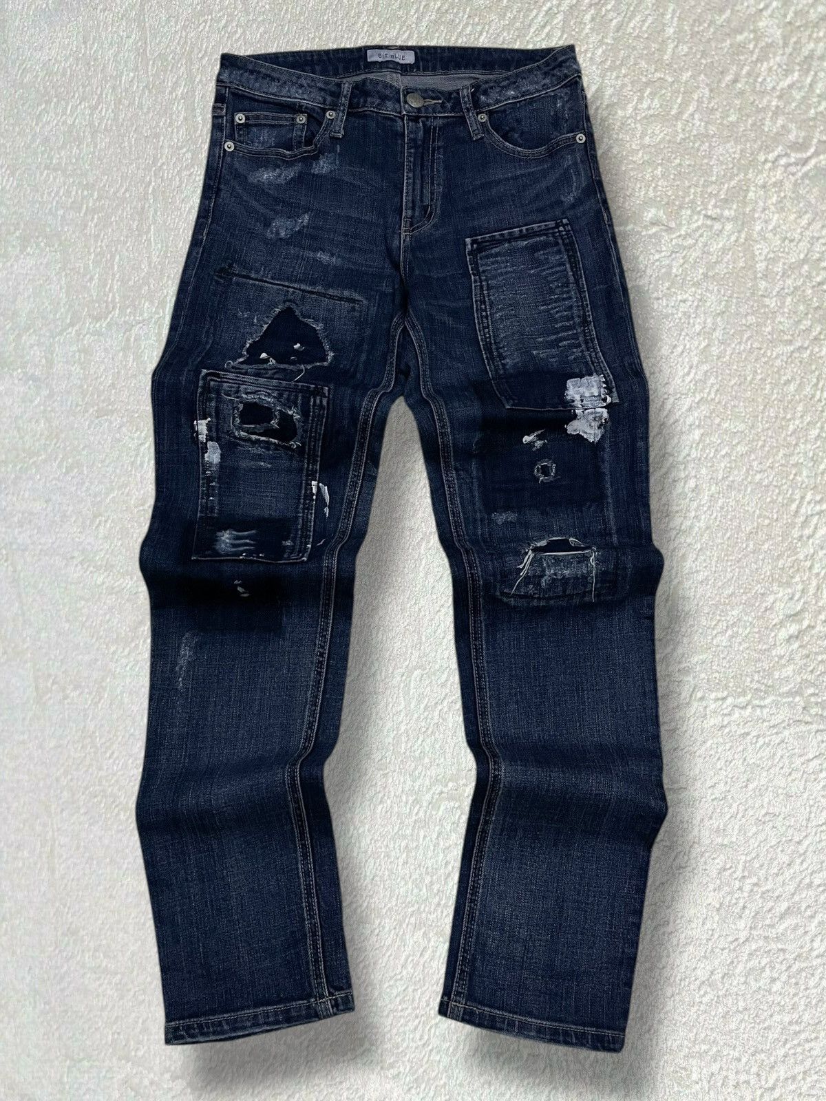 Japanese Brand Vintage 1990s Japan Bit Blue Distressed Patchwork Denim Size US 29 - 1 Thumbnail