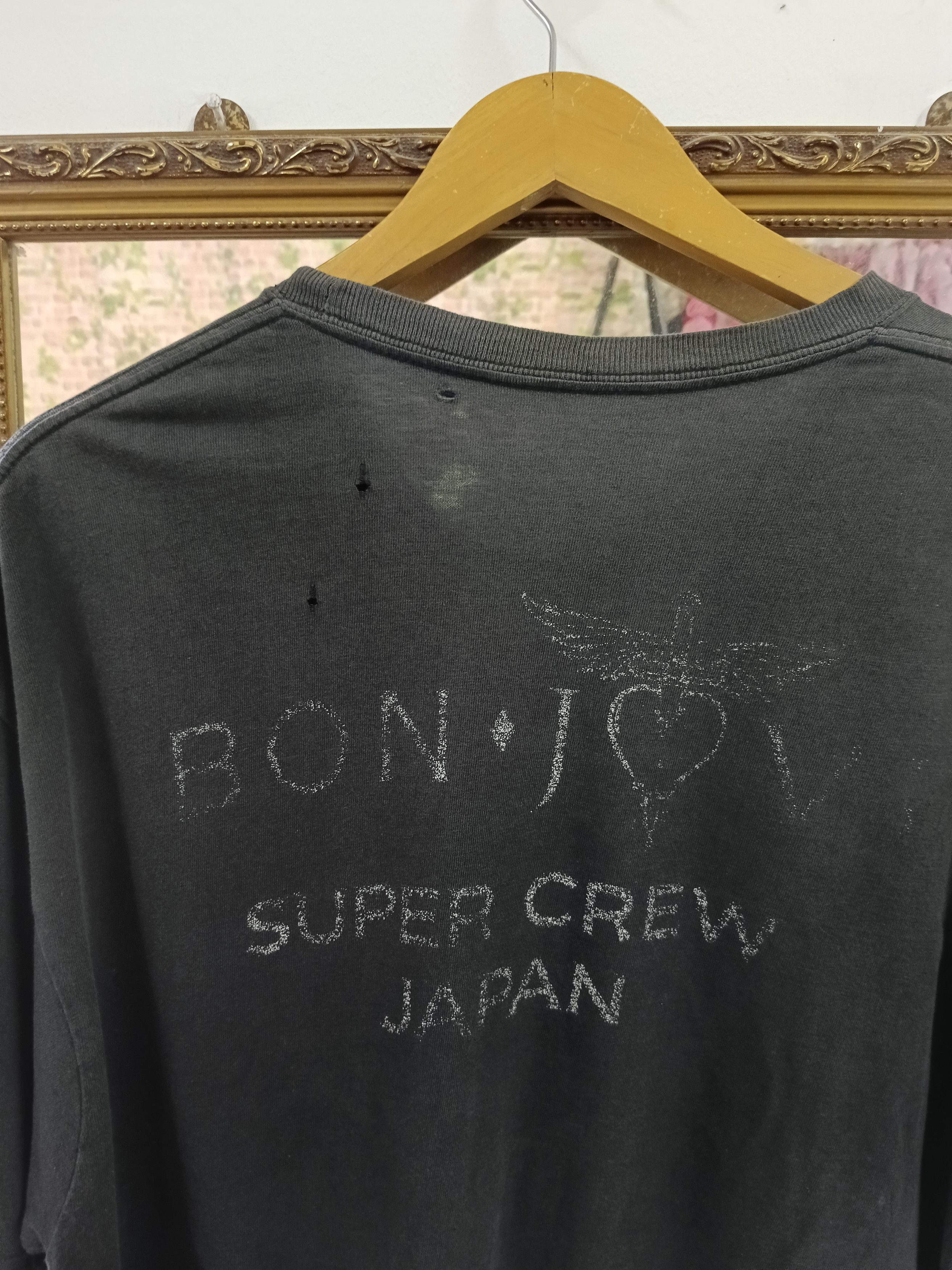 Bon Jovi × Hard Rock Cafe THRASHED BON JOVI X HARD ROCK CAFE Size US XL / EU 56 / 4 - 3 Thumbnail
