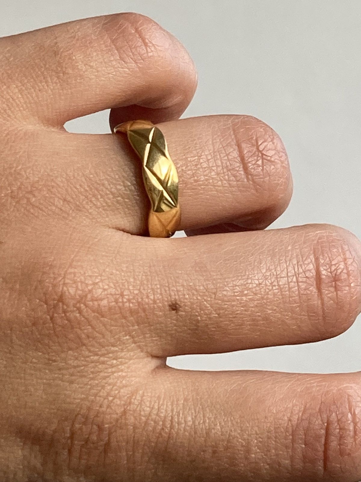 Other Gorgeous high end bold ring size 6 Size ONE SIZE - 8 Thumbnail