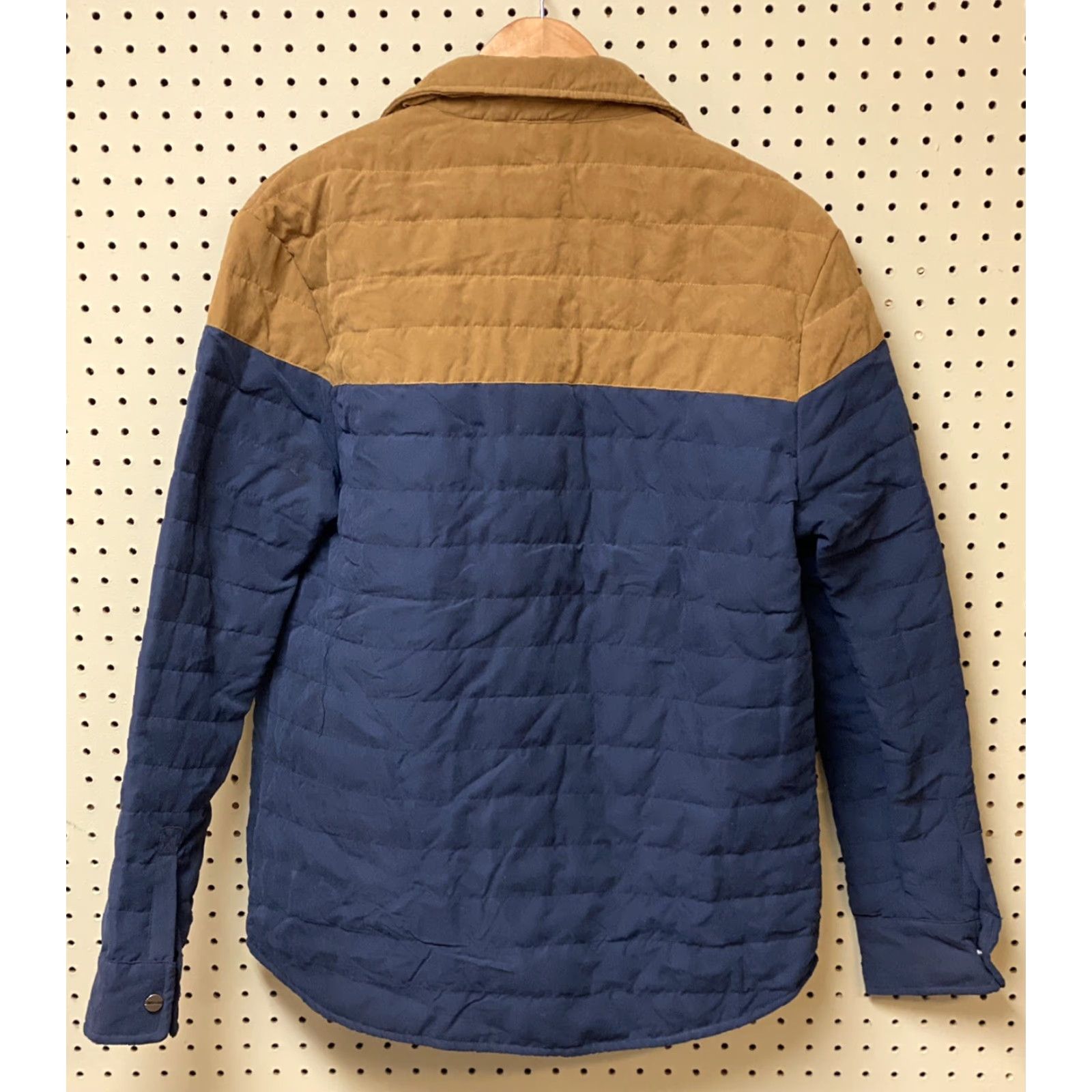 Denime Vals Denim Quilted Slim Fitted Button Shirt Jacket NWT, Button-Up, Long Sleeve, Collared, Multicolor Polyester, XL, Men Size US XL / EU 56 / 4 - 2 Thumbnail