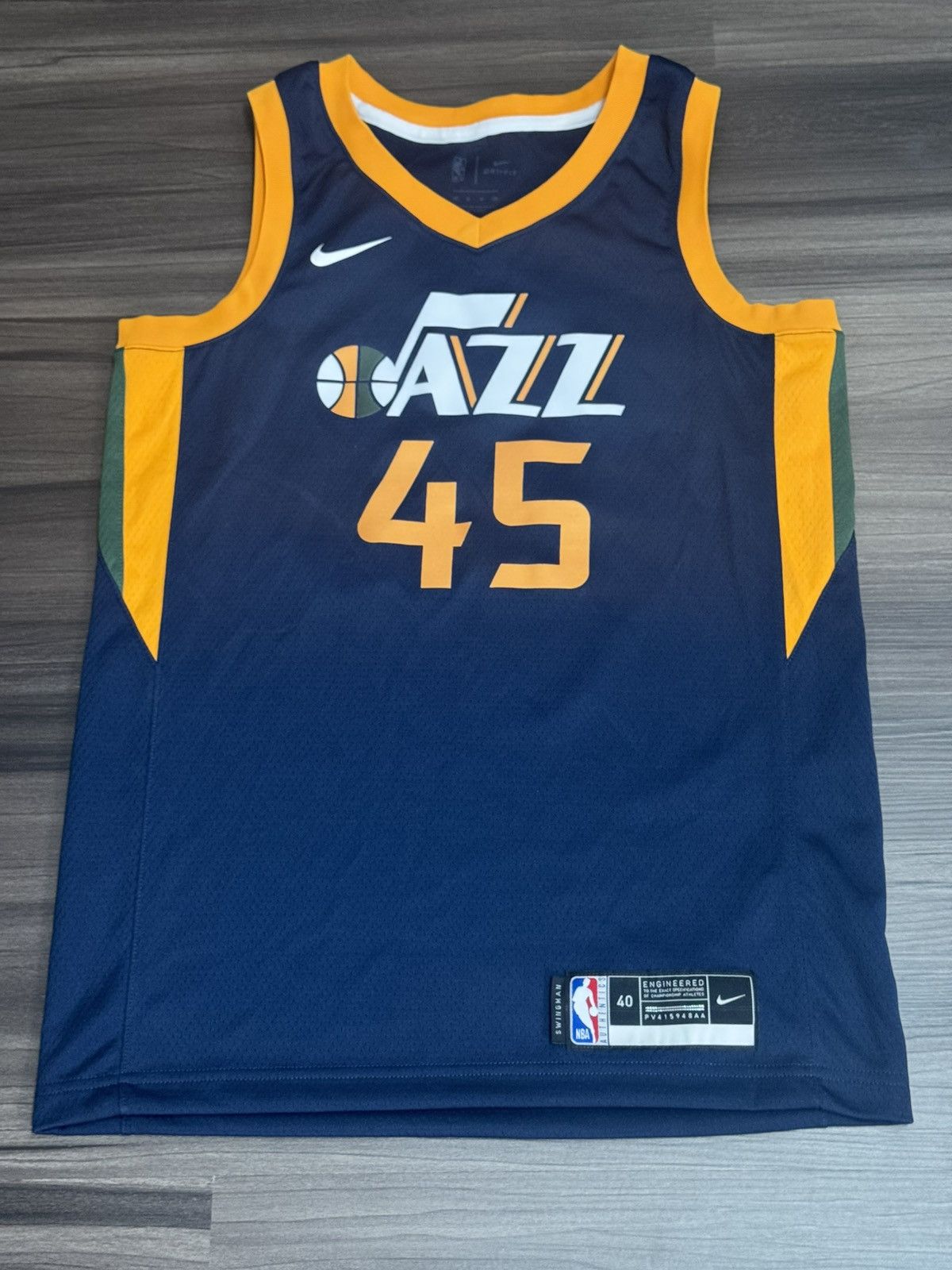 Nike Utah Jazz Donovan Mitchell #45 Dri-Fit Swingman Jersey 40 Size US S / EU 44-46 / 1 - 1 Thumbnail