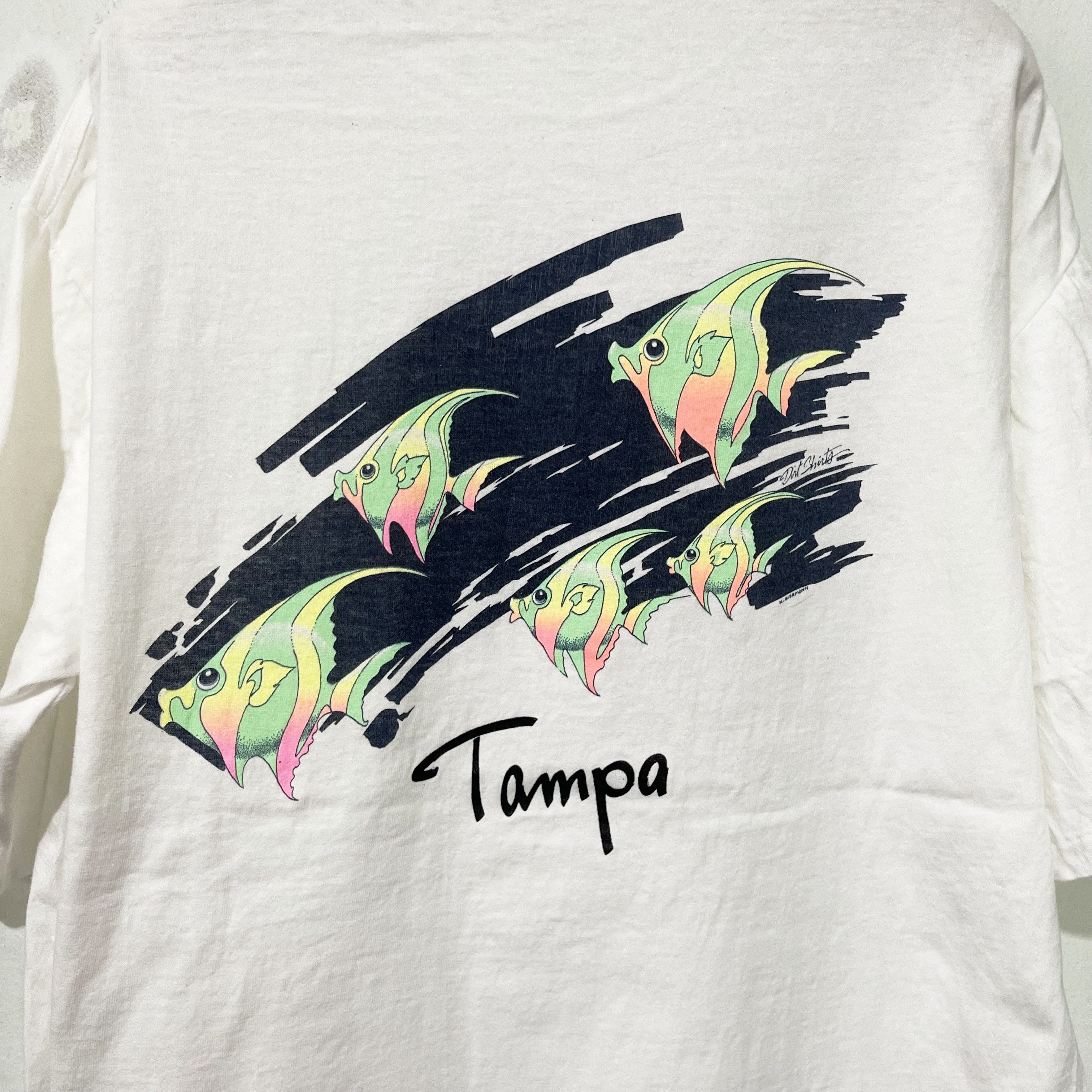 Vintage Vintage 90s Tampa Pocket T-Shirt Size US L / EU 52-54 / 3 - 5 Thumbnail