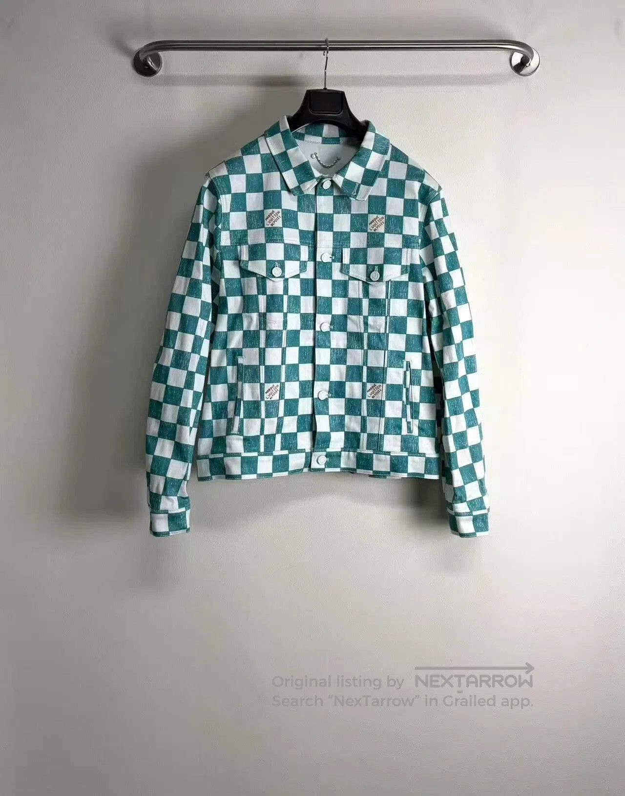 Louis Vuitton louis vuitton white green checkered denim jacket. Size US L / EU 52-54 / 3 - 1 Thumbnail
