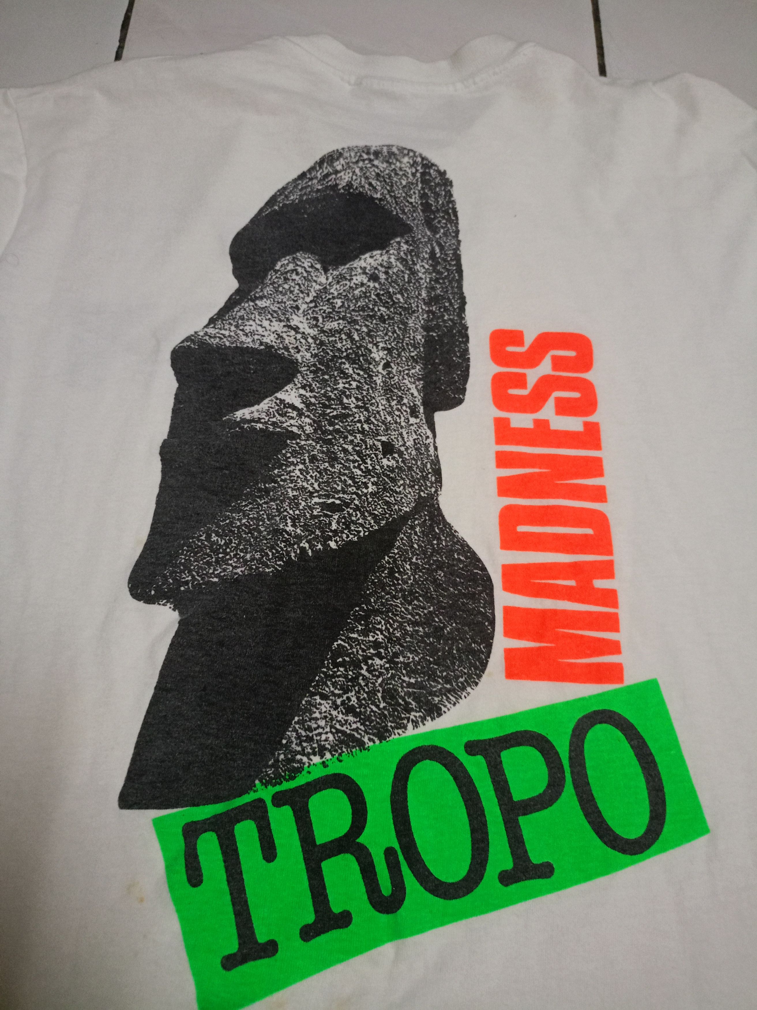 Vintage Vintage rare tropo madness surfing Hawaii t shirt Size US L / EU 52-54 / 3 - 3 Thumbnail