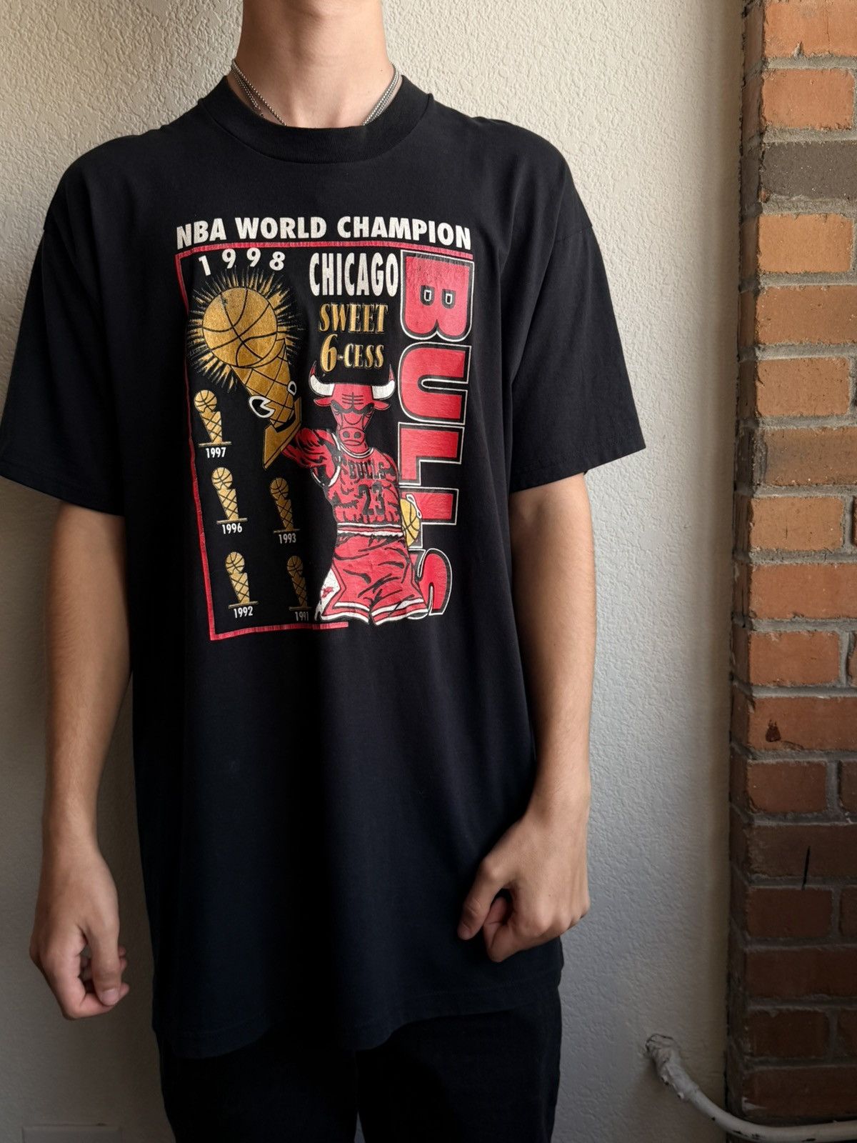 Vintage Vintage Bulls Champions Tee Size US XL / EU 56 / 4 - 1 Thumbnail