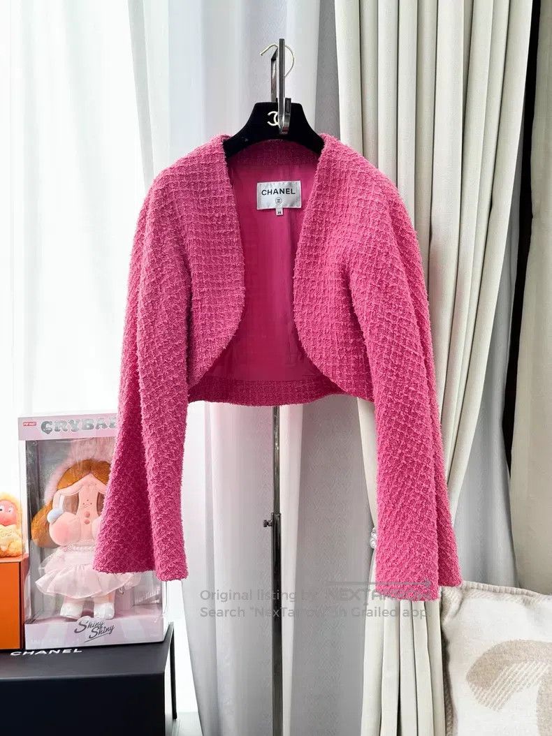 Chanel Chanel 22S rose pink long-sleeved short cloak jacket Size XS / US 0-2 / IT 36-38 - 1 Thumbnail