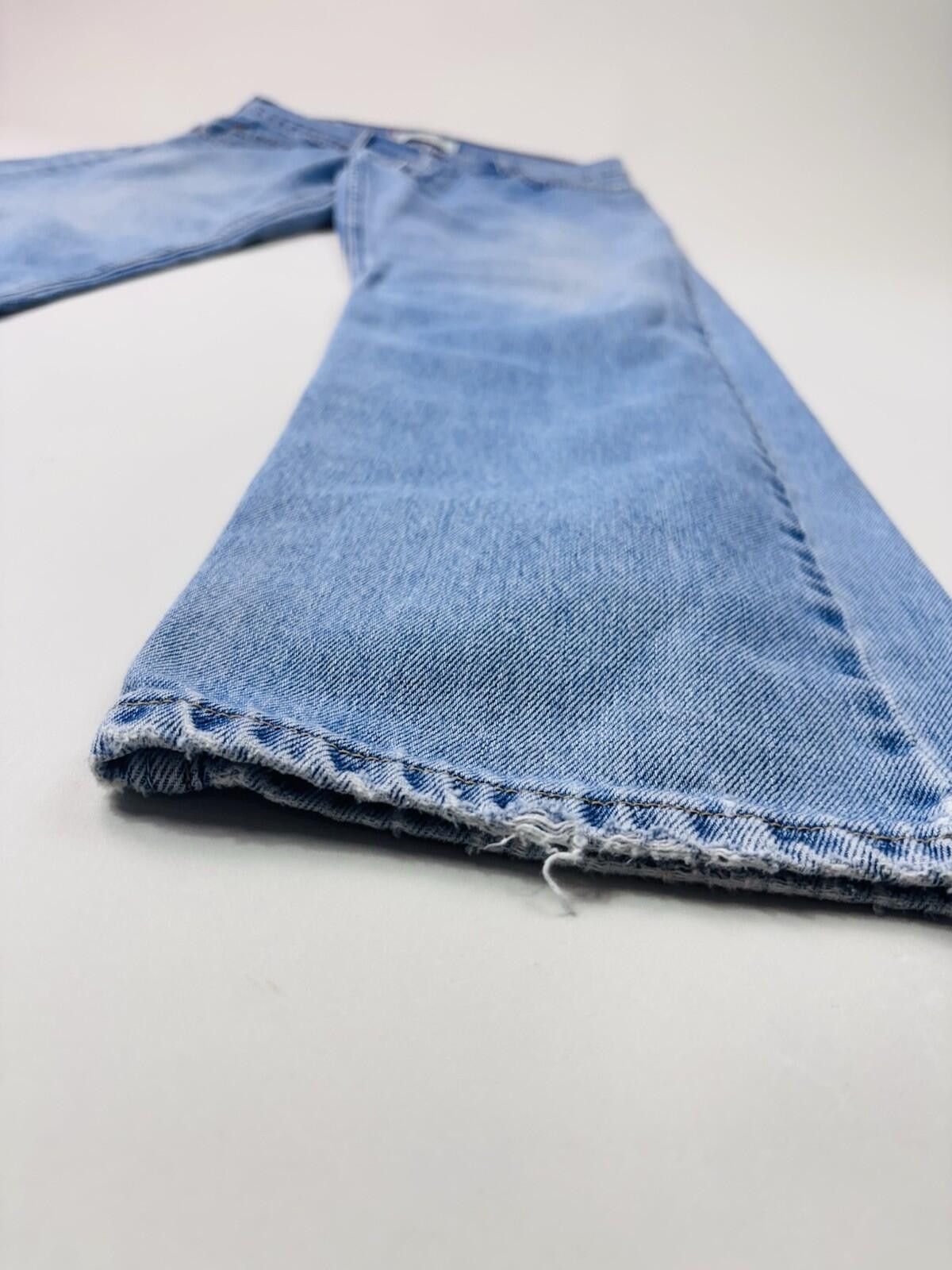Levi's Levi’s Vintage Men’s 550 Relaxed Fit Jeans blue denim 36x34 Size US 36 / EU 52 - 6 Thumbnail
