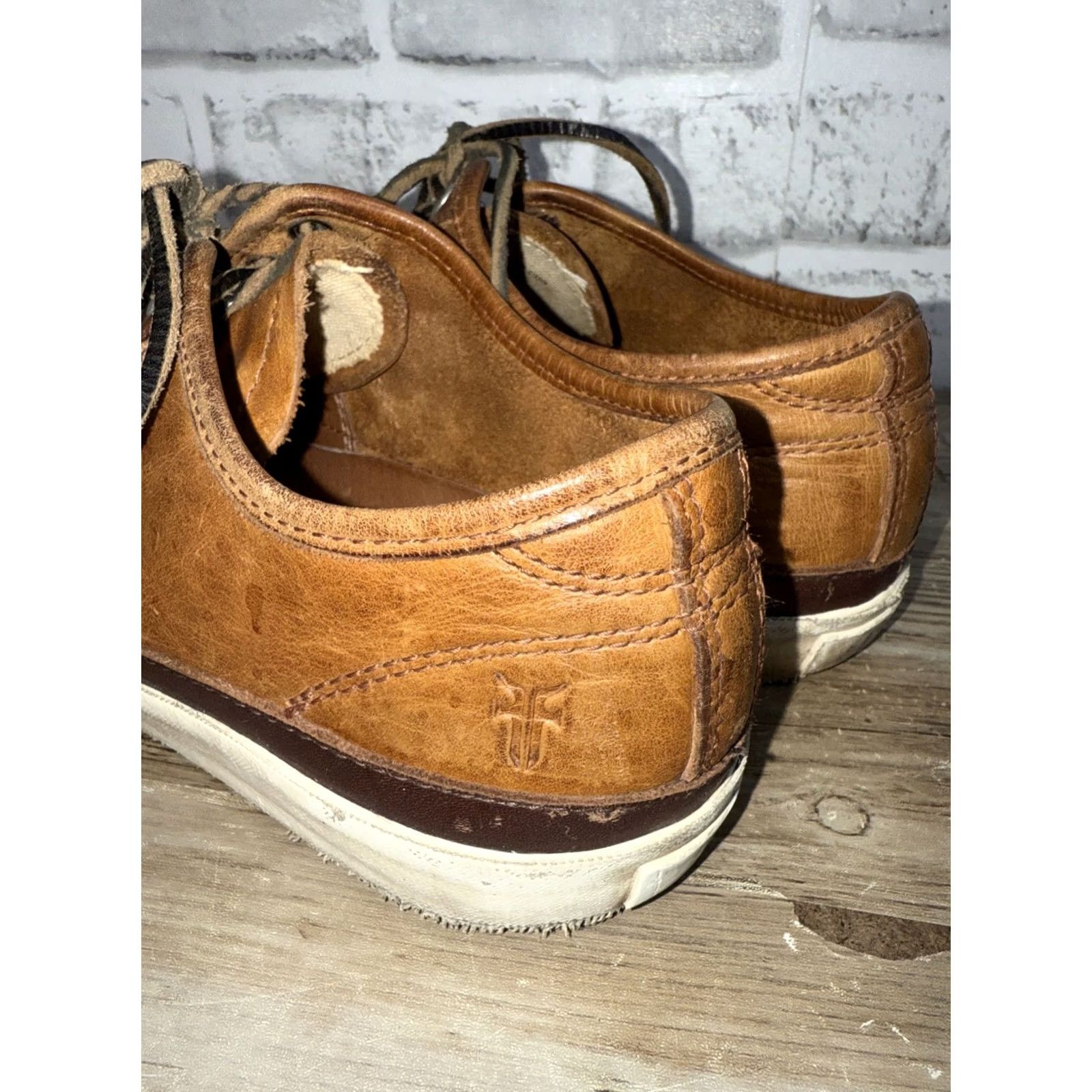 Frye Frye Cog Low Leather Sneakers Lace Up Men US 8 Brown Rubber Sole Comfort Cushioned Casual Sneaker Size US 8 / EU 41 - 4 Thumbnail