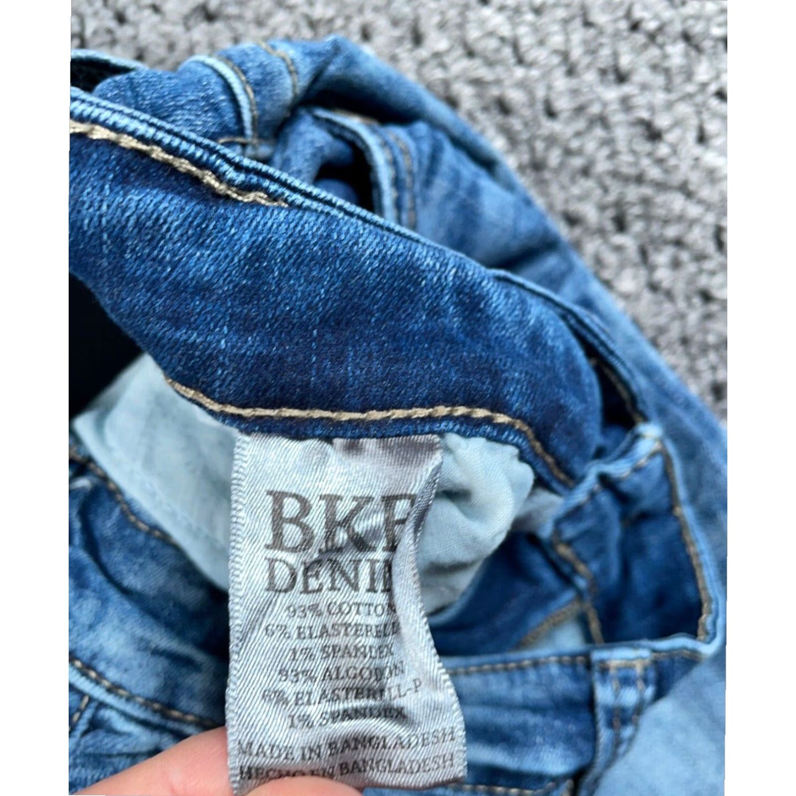 Vintage VINTAGE BKE Jeans Mens 29 x 30 Blue Denim Straight Leg Low Rise Faded Whiskered Cotton Blend Grunge Retro Size US 29 - 4 Thumbnail