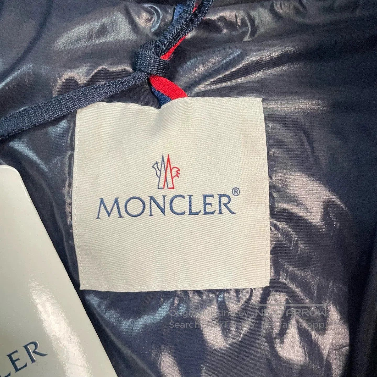 Moncler moncler glossy down jacket size 6. Size US M / EU 48-50 / 2 - 3 Thumbnail
