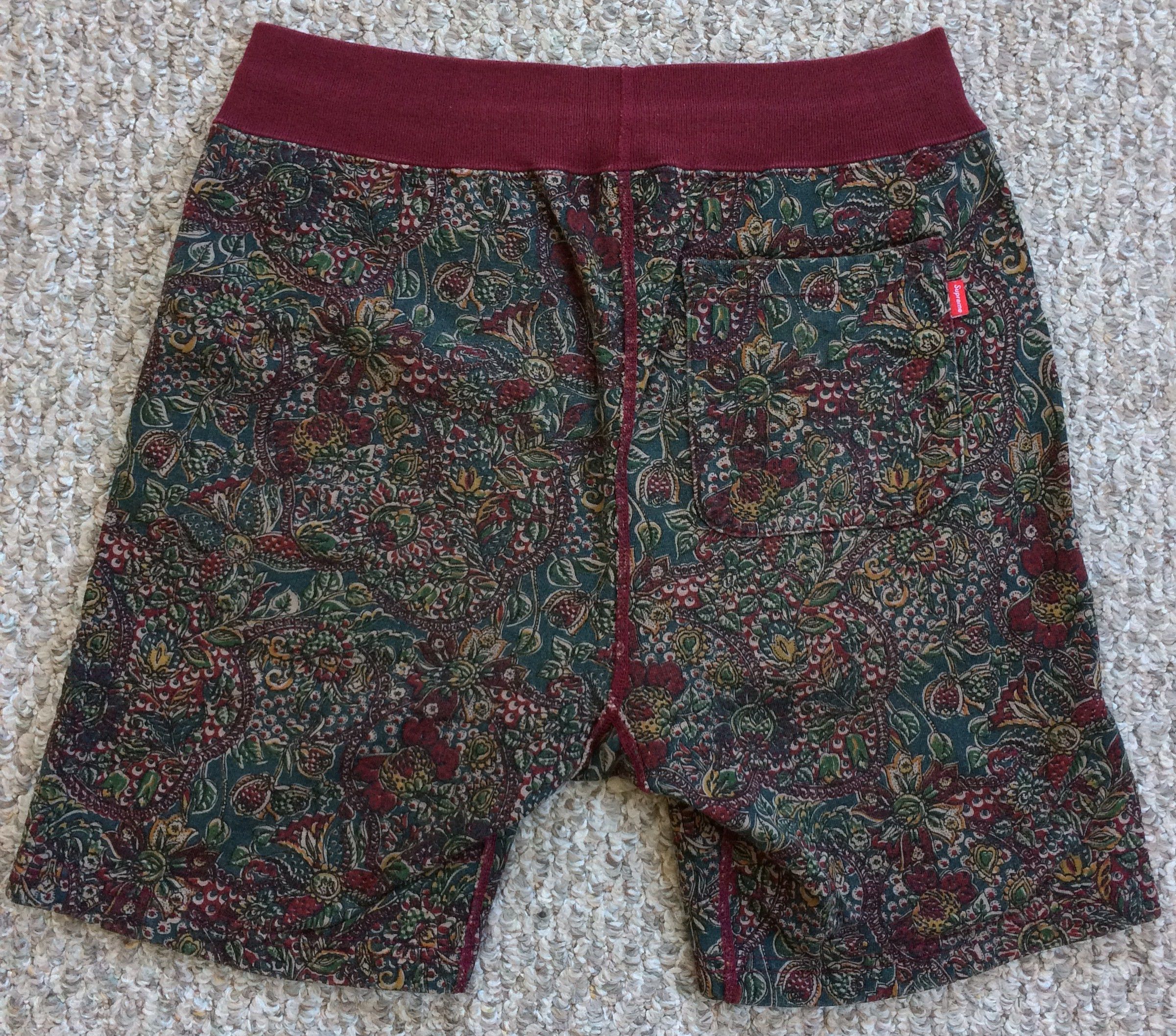 Supreme F/W 2011 Supreme Paisley Sweat Shorts size small Size US 30 / EU 46 - 2 Thumbnail