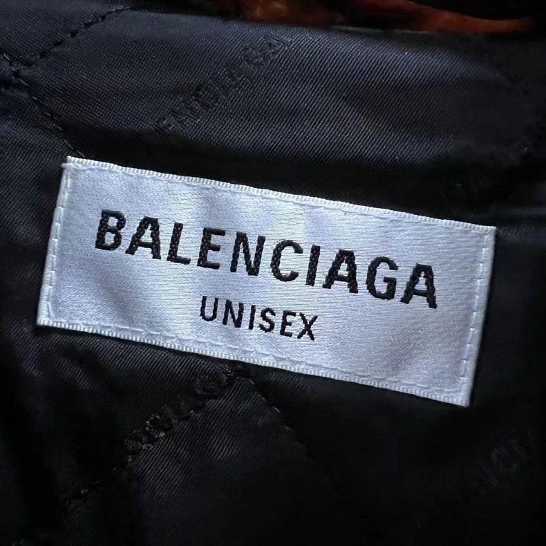 Balenciaga Balenciaga size 36 Tiger Teddy Jacket Size US XS / EU 42 / 0 - 3 Thumbnail