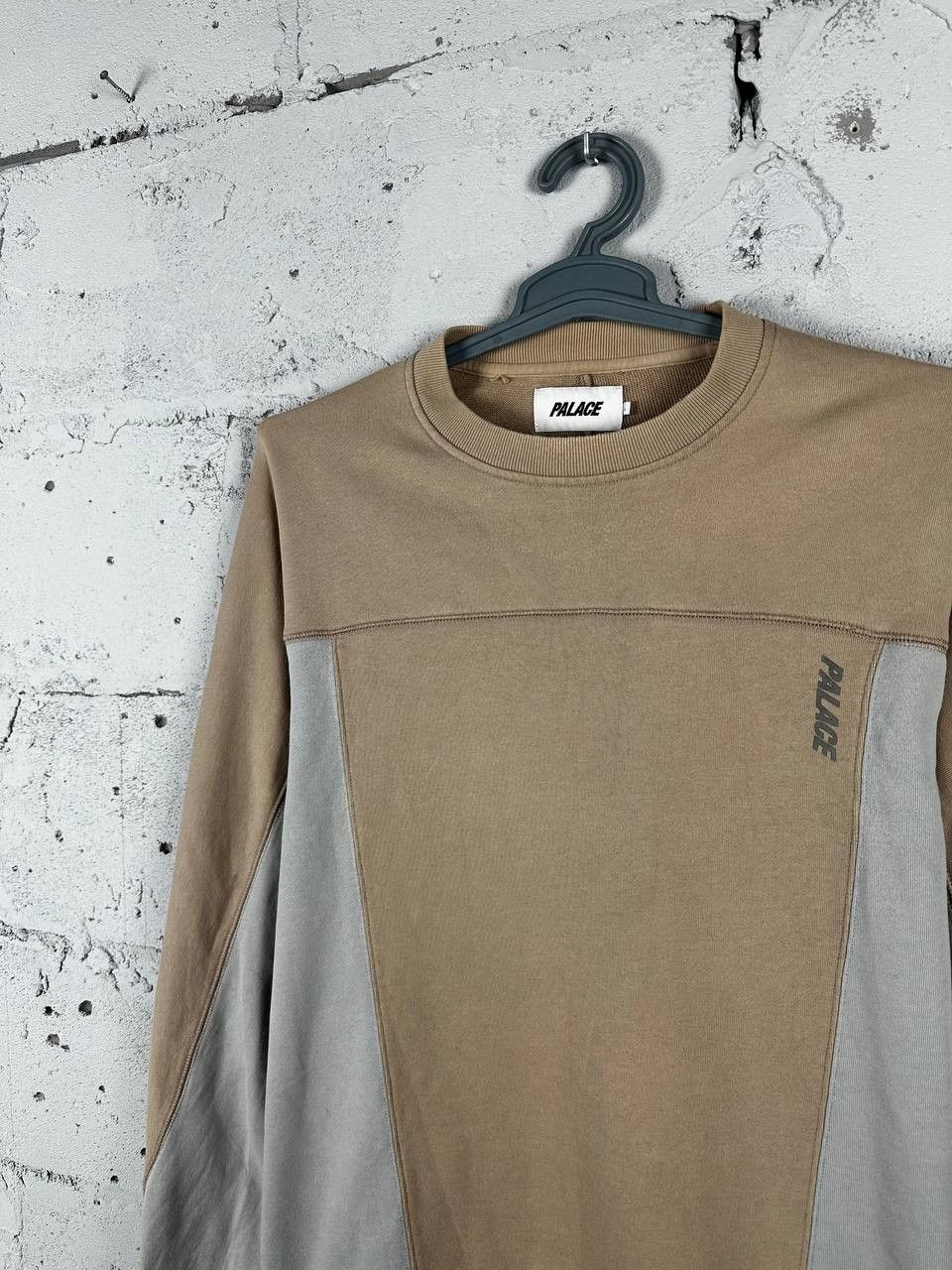 Palace Palace Reflective Logo Panel Sweatshirt Size L Size US L / EU 52-54 / 3 - 4 Thumbnail