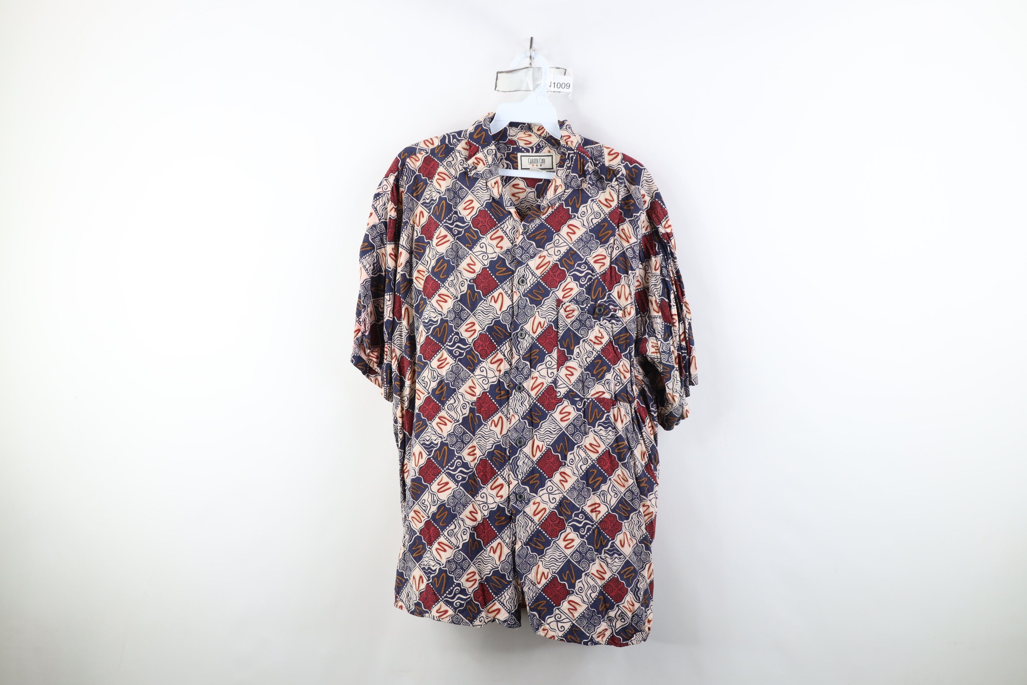 Vintage Vintage 90s Streetwear Rayon Gabardine Collared Button Shirt Size US M / EU 48-50 / 2 - 1 Thumbnail