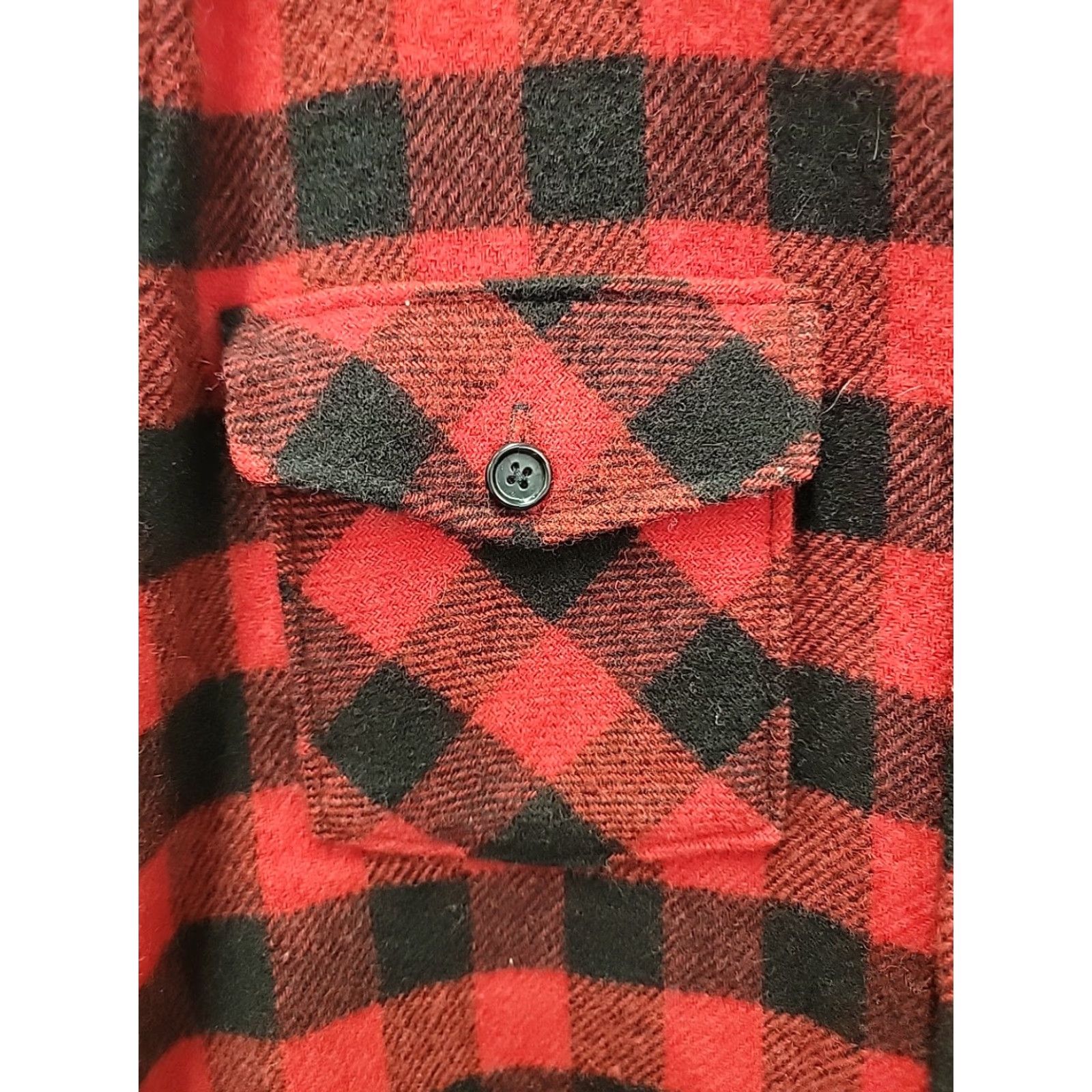 Vintage VINTAGE Woolrich Shirt Buffalo Plaid Flannel Wool Red Black Medium M Men's Button-Up Long Sleeve Collared Chest 23 Length 31 Size US M / EU 48-50 / 2 - 3 Thumbnail