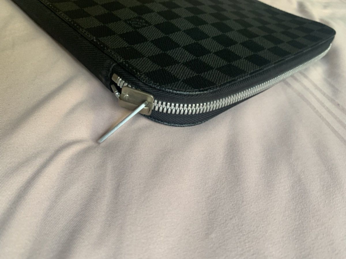 Louis Vuitton Louis vuitton damier graphite horizon laptop sleeve Size ONE SIZE - 3 Thumbnail
