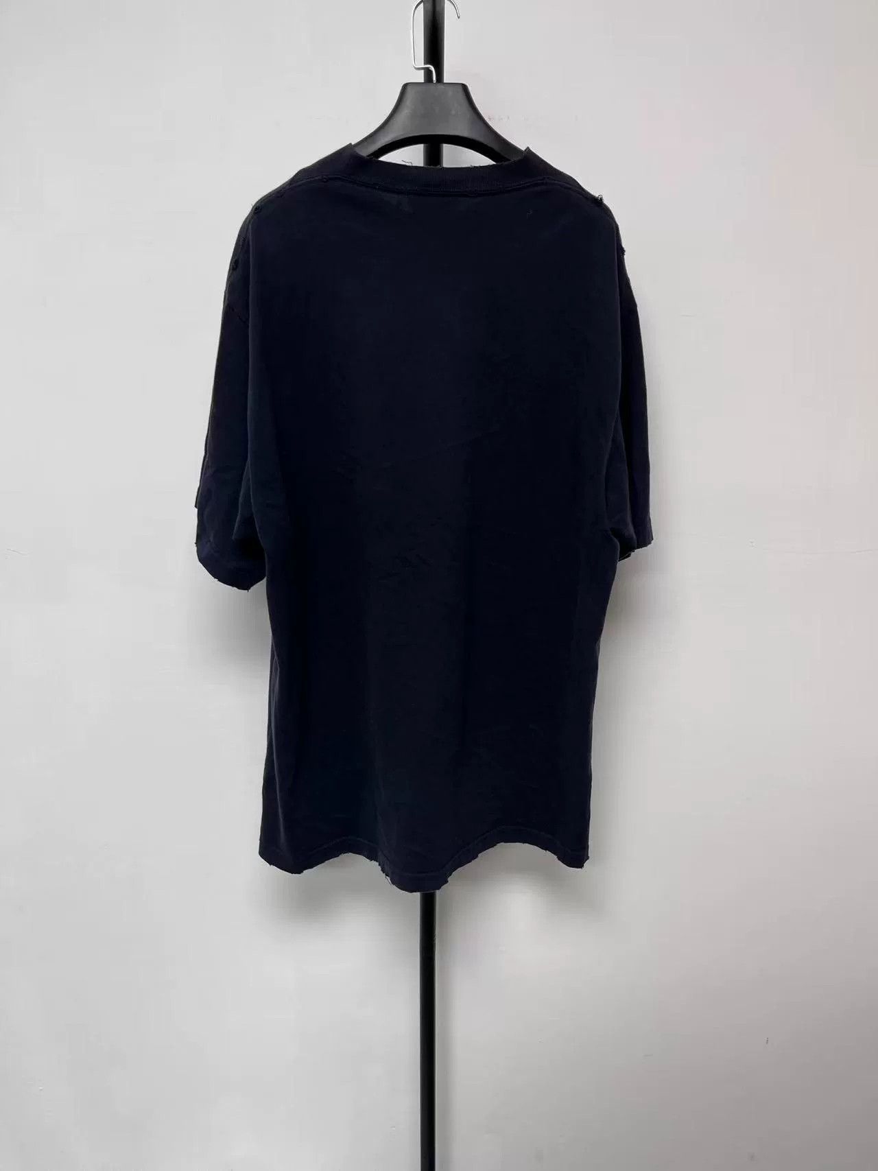 Balenciaga balenciaga no comment graphic t-shirt Size US XXS / EU 40 - 2 Thumbnail