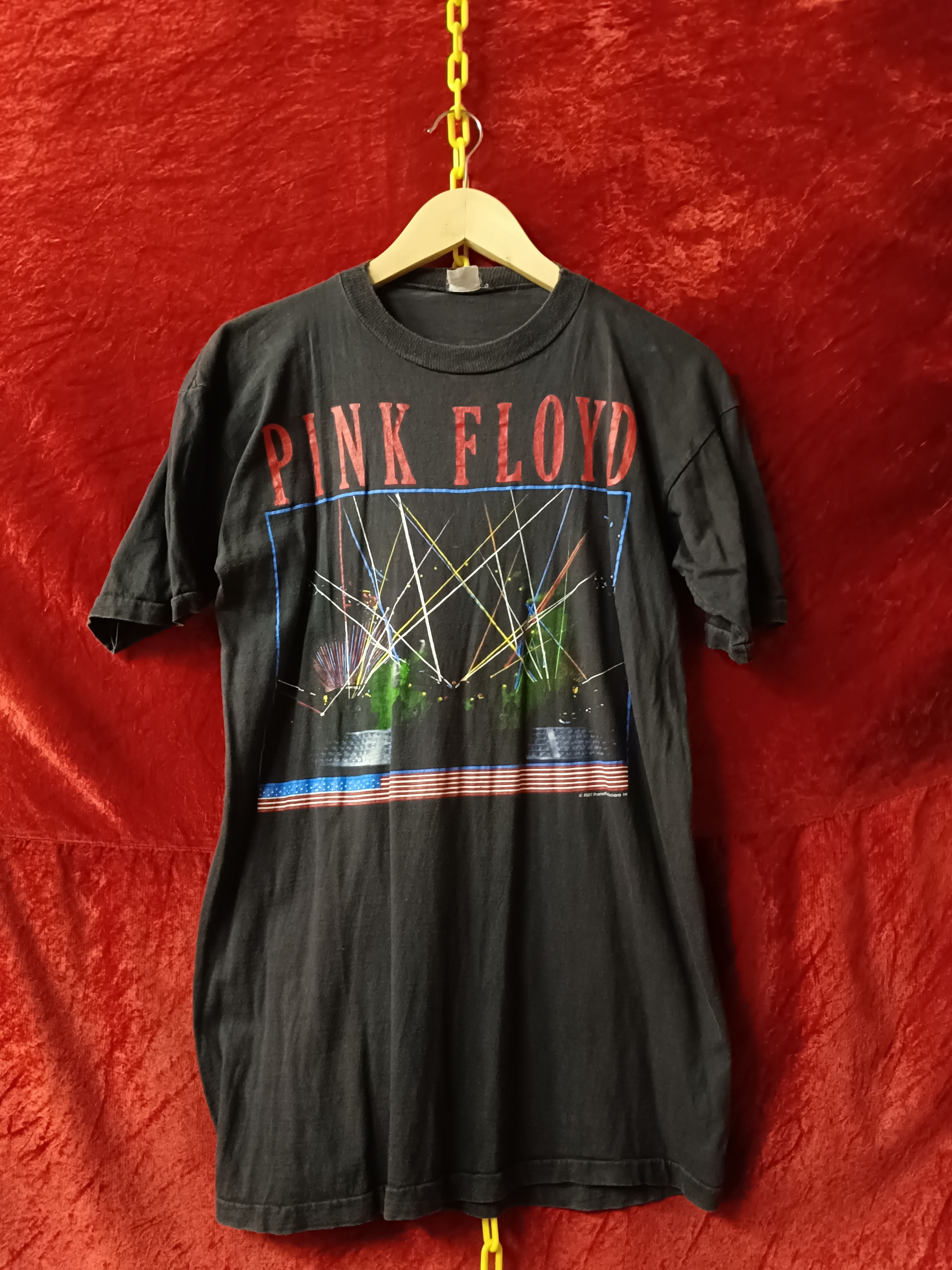 Pink Floyd 80s Psychedelic Rock Band Tee Size US M / EU 48-50 / 2 - 1 Thumbnail