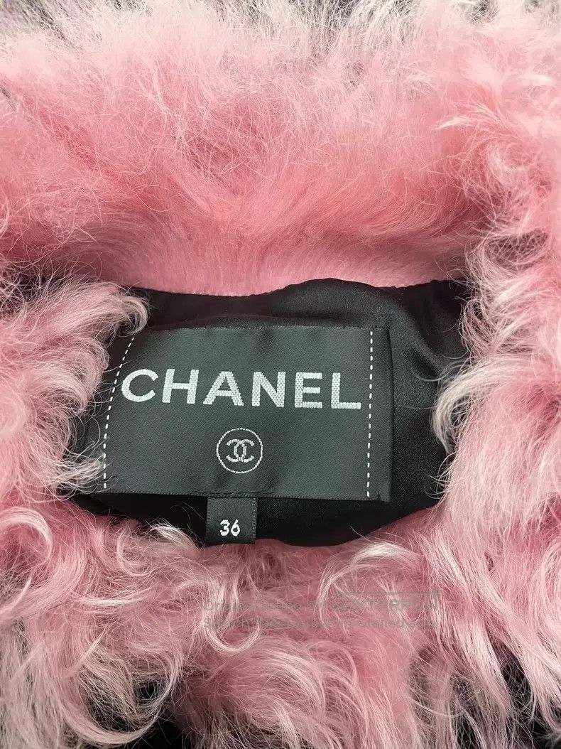 Chanel Chanel Black and pink fur coat Size XS / US 0-2 / IT 36-38 - 4 Thumbnail