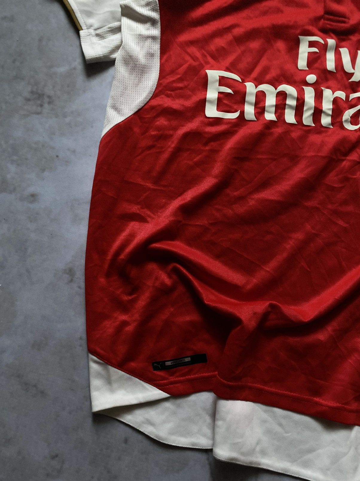 Puma Willo №1 Puma Arsenal “Fly Emirates” Away Kit Soccer Jersey Size US M / EU 48-50 / 2 - 4 Thumbnail