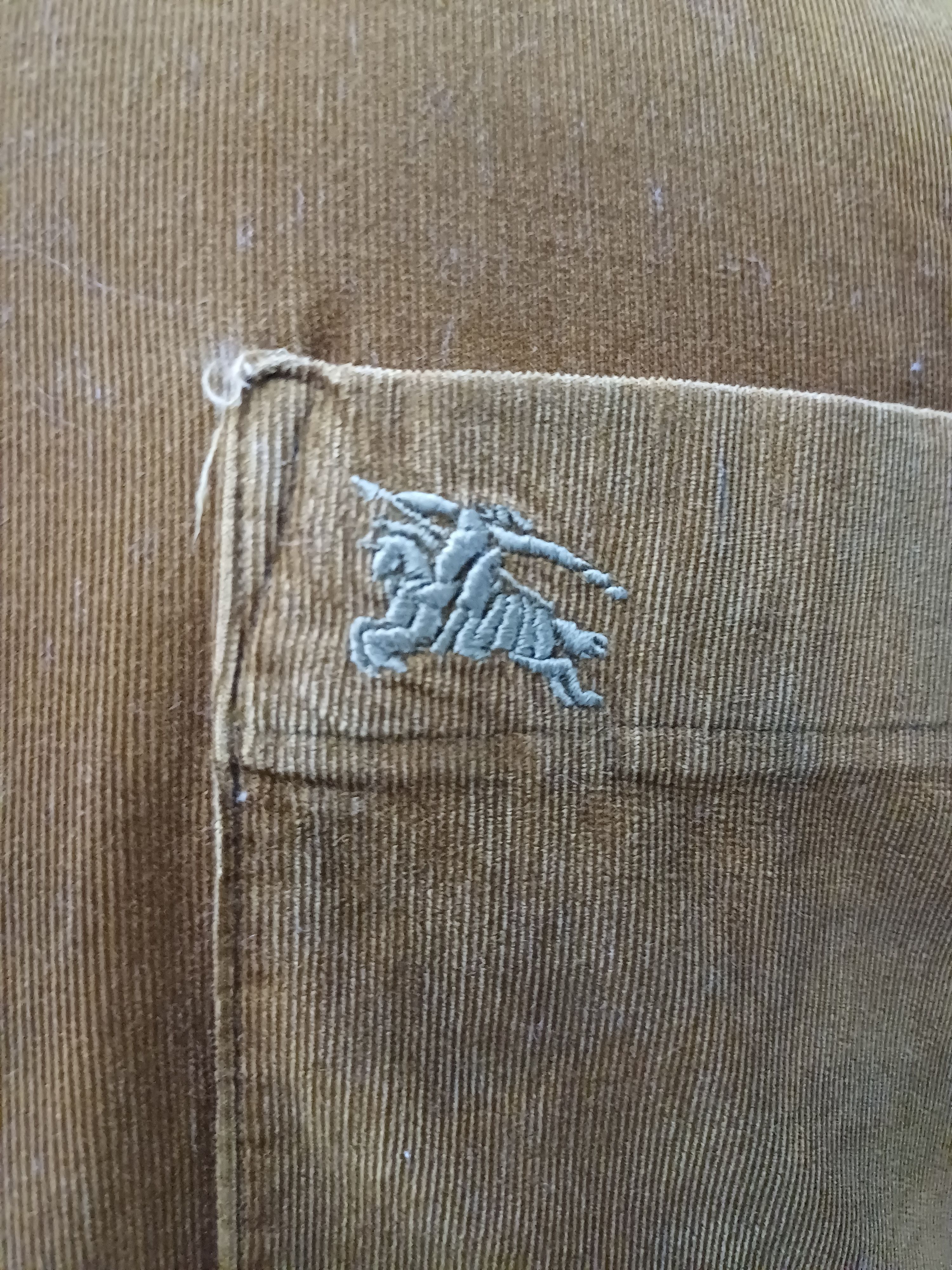 Burberry burberry london Size US M / EU 48-50 / 2 - 9 Thumbnail