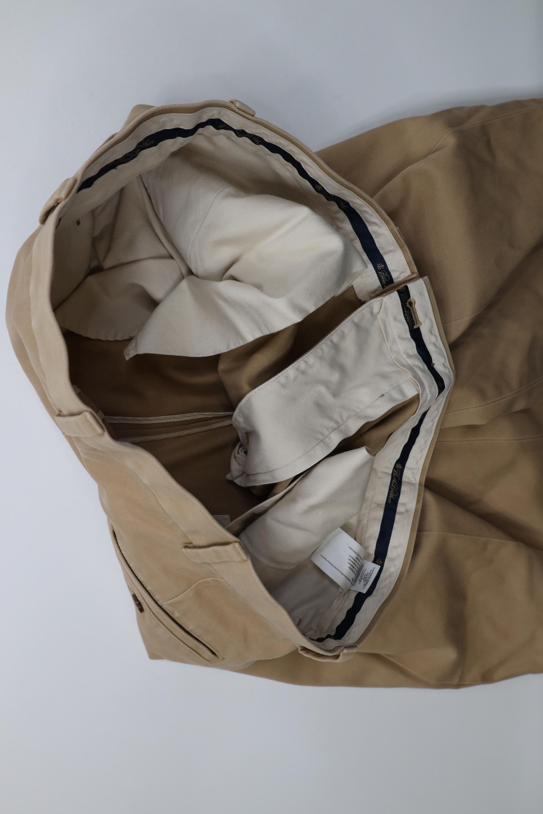 Brooks Brothers Vintage Brooks Brothers Heavyweight Advantage Chino Pants Size US 37 - 11 Thumbnail