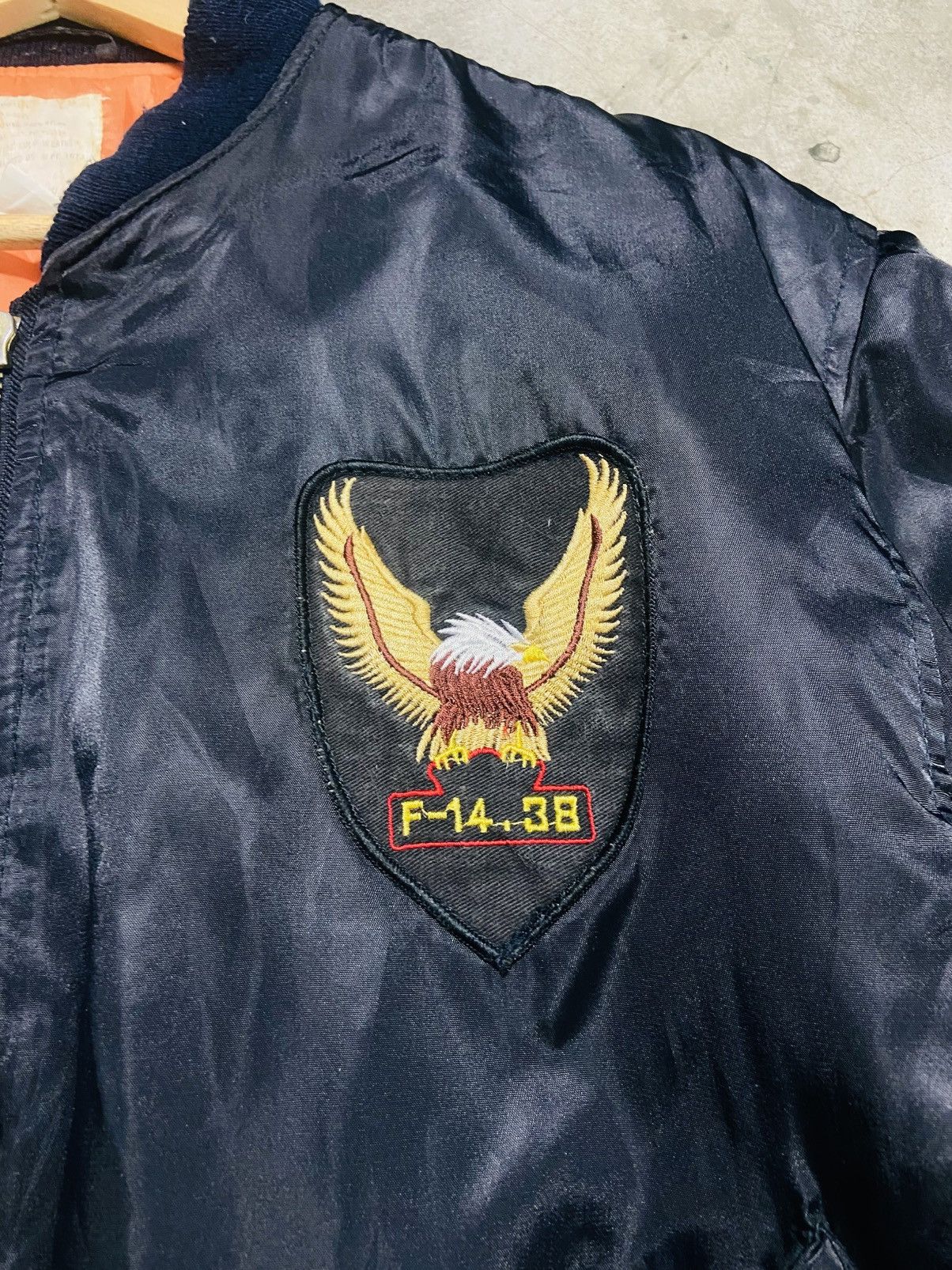 Alpha Industries Vintage Gleeman Bomber Flight Jacket Size US L / EU 52-54 / 3 - 10 Thumbnail