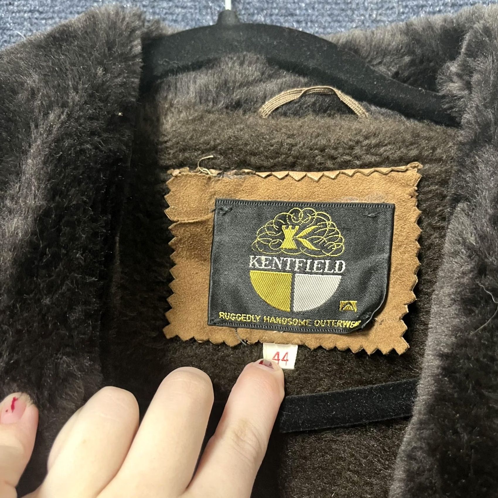 Vintage VINTAGE Kentfield Coat Mens Suede Faux Fur Lined Shearling Winter Overcoat 44 Brown Pockets Button Mens Size US S / EU 44-46 / 1 - 2 Thumbnail