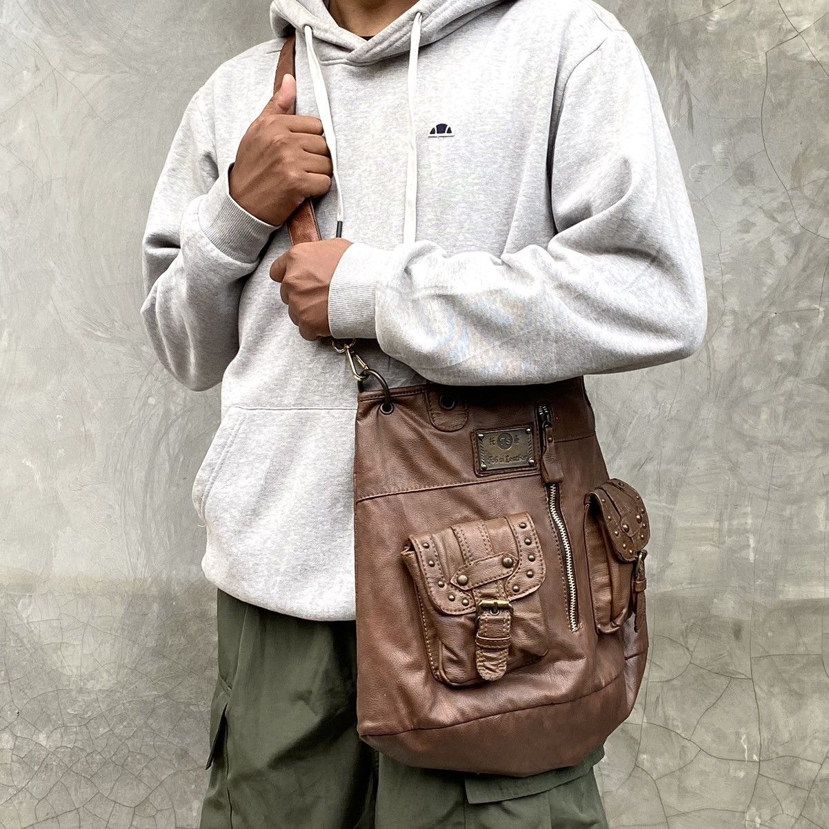 Vintage 🔥RARE🔥 Vintage Y2k Leather Bondage Sling bag Size ONE SIZE - 2 Thumbnail