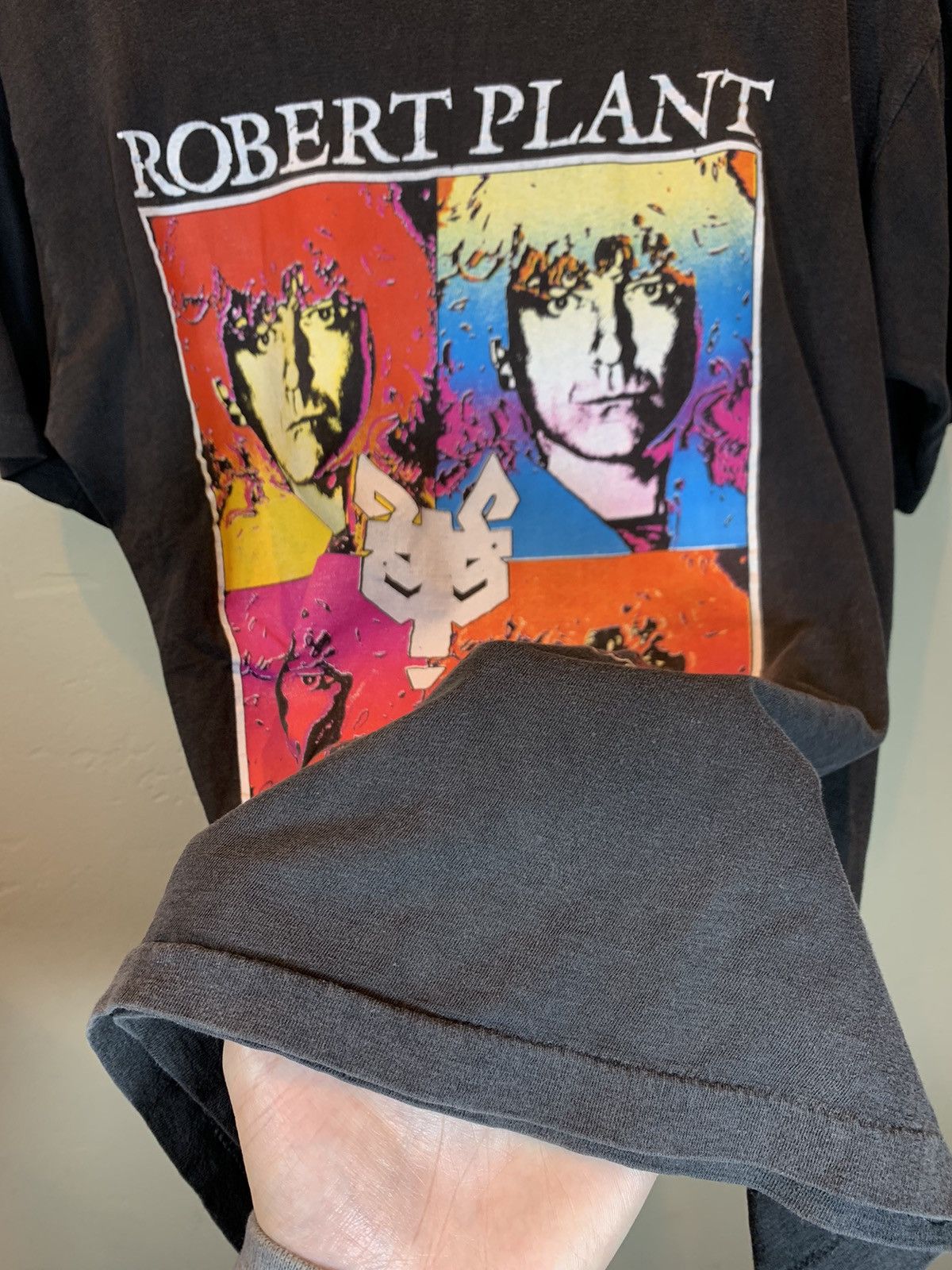 Band Tees × Led Zeppelin × Vintage *RARE* Vintage 1990 Robert Plant Manic Nirvana Art T-Shirt L Size US L / EU 52-54 / 3 - 6 Thumbnail