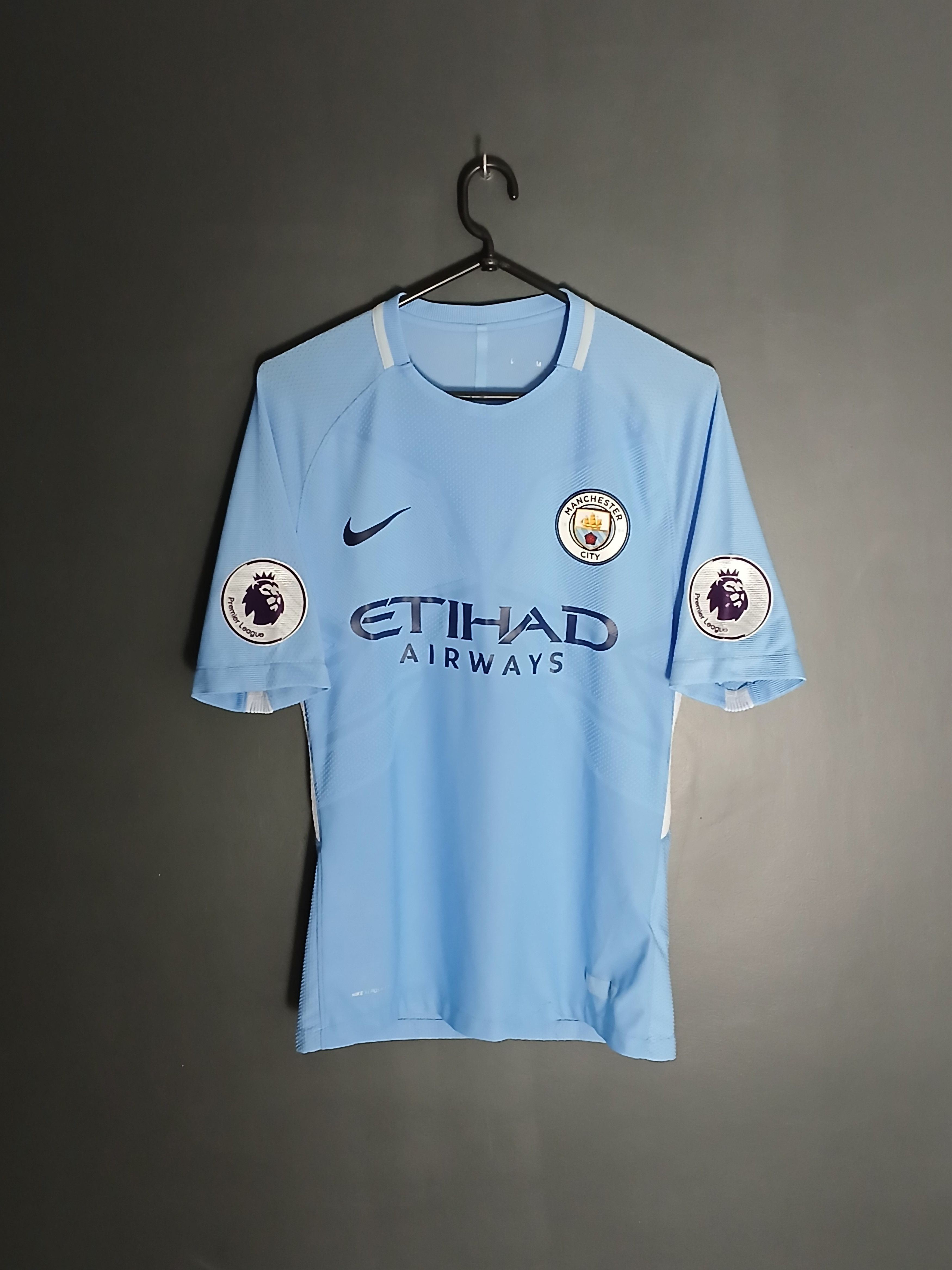 Other Manchester City 17/18 Home Jesus Football Jersey T-Shirt Size US M / EU 48-50 / 2 - 2 Thumbnail