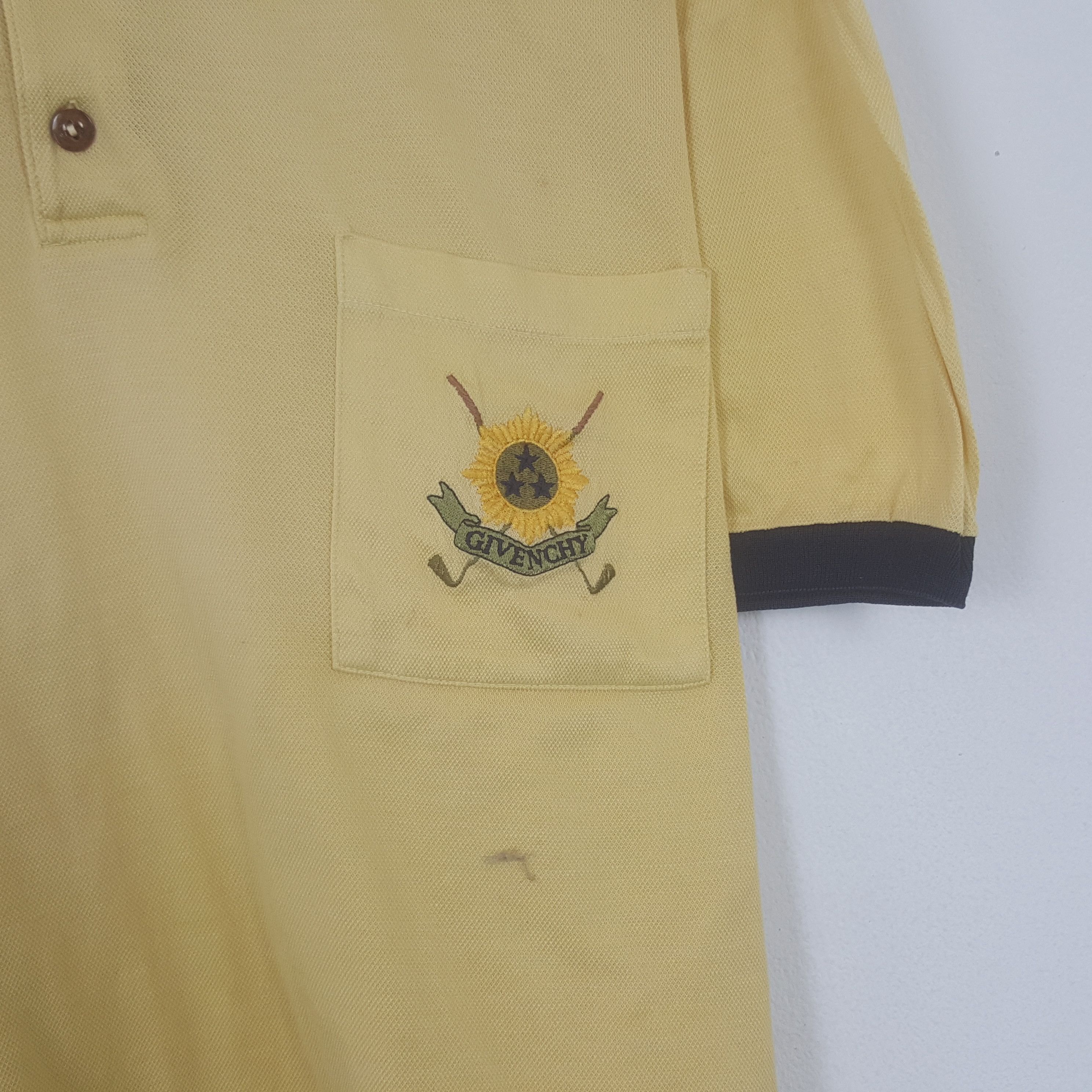 Givenchy × Vintage Vintage 90’s Givenchy Polos Shirt Size US XL / EU 56 / 4 - 2 Thumbnail