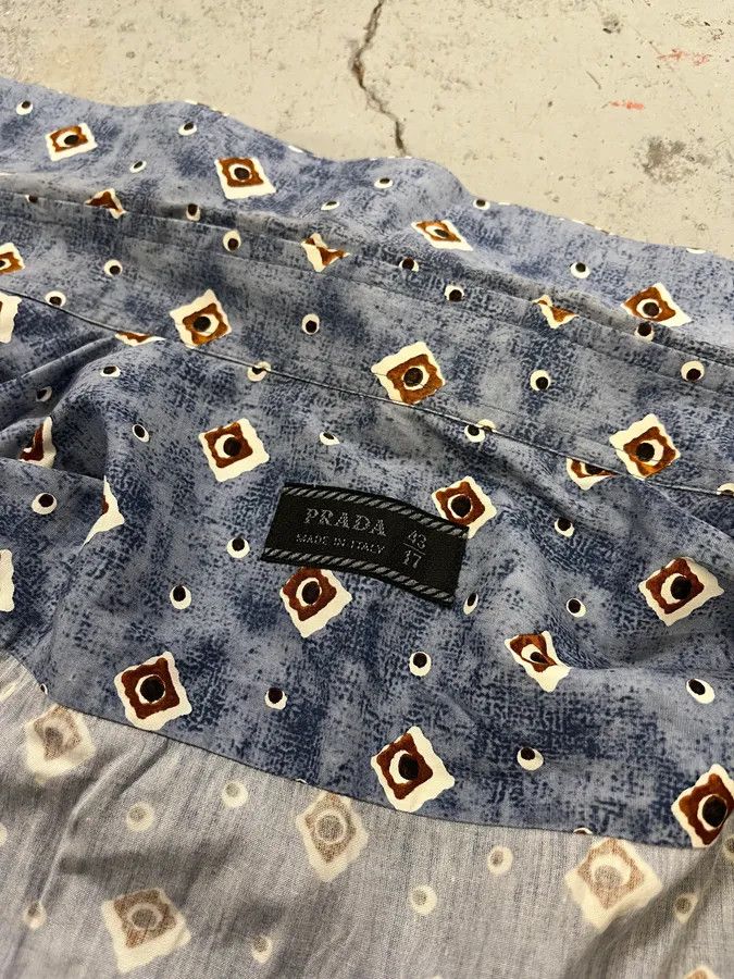 Prada 2000s Prada Abstract Cloud Blue Shirt Size US M / EU 48-50 / 2 - 9 Thumbnail