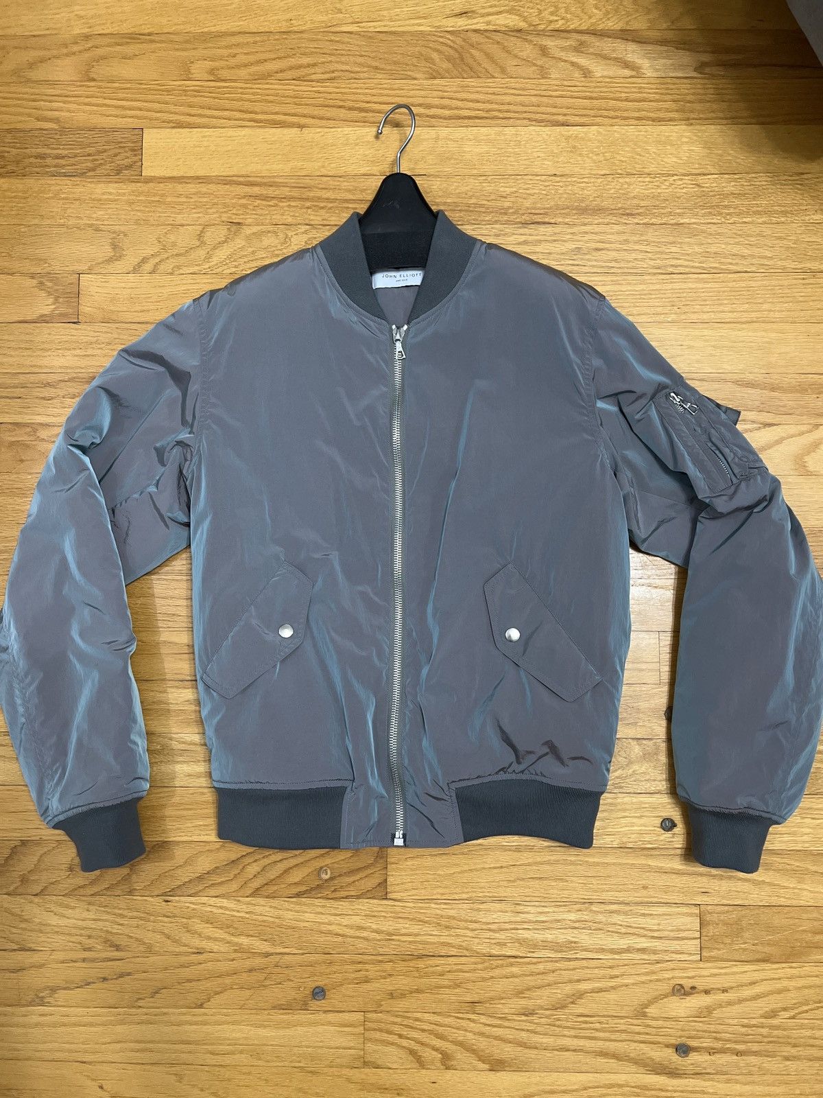 John Elliott BNWT Iridescent Bogota Bomber - 2/M Size US M / EU 48-50 / 2 - 9 Thumbnail