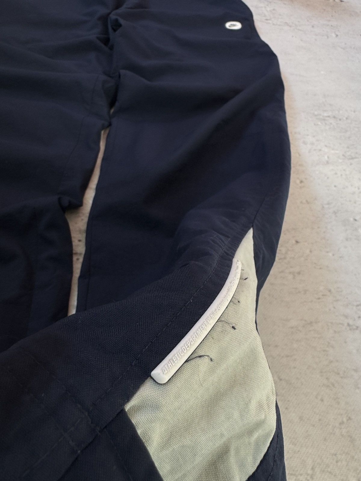Nike × Vintage NIKE NYLON VINTAGE Y2K OVERSIZE BAGGY FIT PANTS SWEATPANTS Size US 34 / EU 50 - 4 Thumbnail