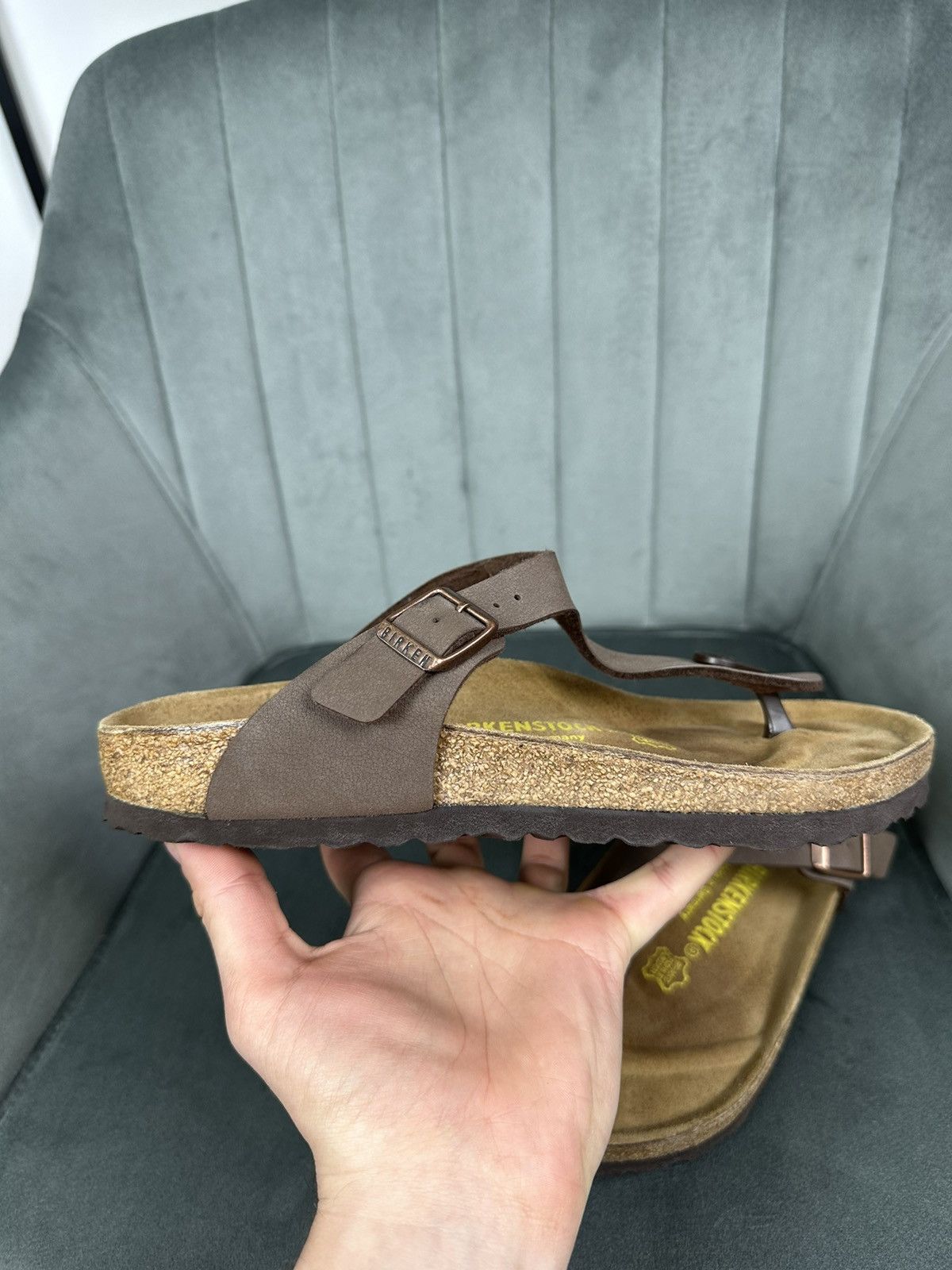 Birkenstock Birkenstock Gizeh Moca Birko-flor Women’s Brown size 38 Size US 8 / IT 38 - 9 Thumbnail