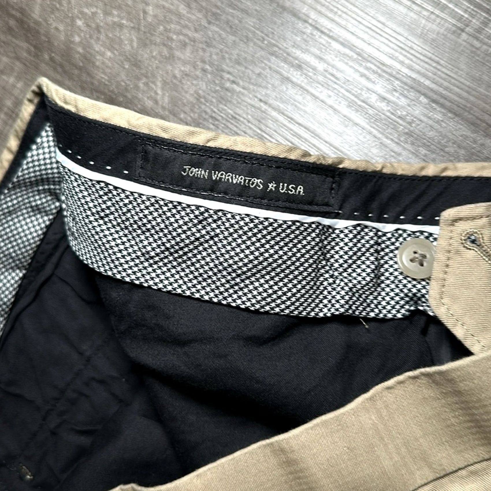 John Varvatos John Varvatos Plaid Chino Dress Pants Men 38 Regular Tan 30in Inseam Size US 38 / EU 54 - 8 Thumbnail