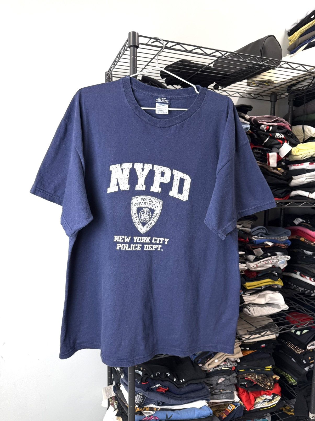 Vintage Vintage 00’s NYPD New York Police Department T Shirt Size US XL / EU 56 / 4 - 1 Thumbnail