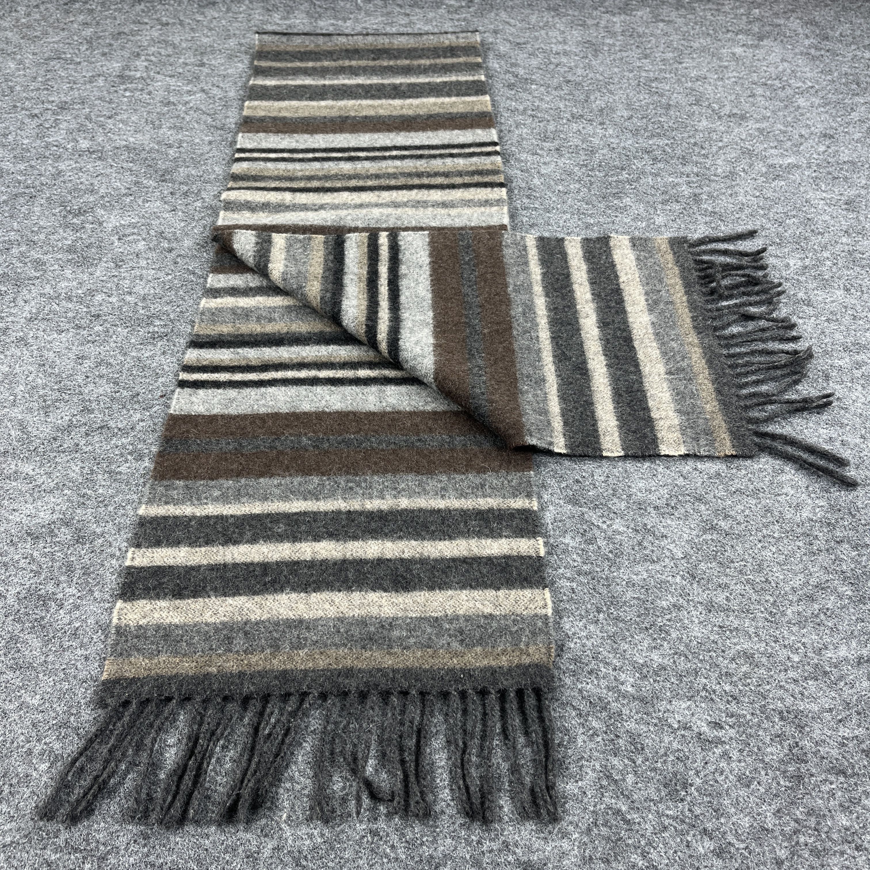 Johnstons Of Elgin × Vintage Johnstons Of Elgin Scarf / Muffler / Neckwear T1062 Size ONE SIZE - 3 Thumbnail
