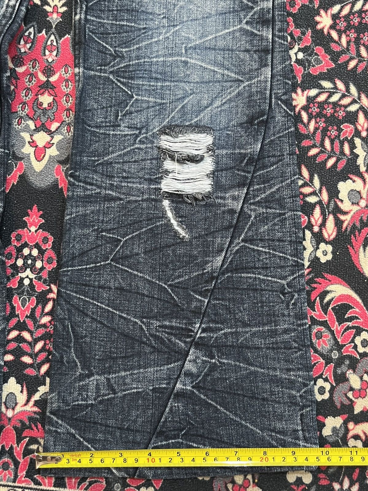 Tornado Mart K.U.I Dark Cracked Washed Distressed Flare Jeans Size US 32 / EU 48 - 14 Thumbnail