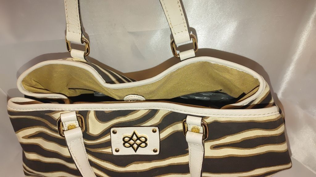 Antonio Maurizi Antonio Melani Zebra Striped Canvas Tote w. Leather Trim Size ONE SIZE - 7 Thumbnail