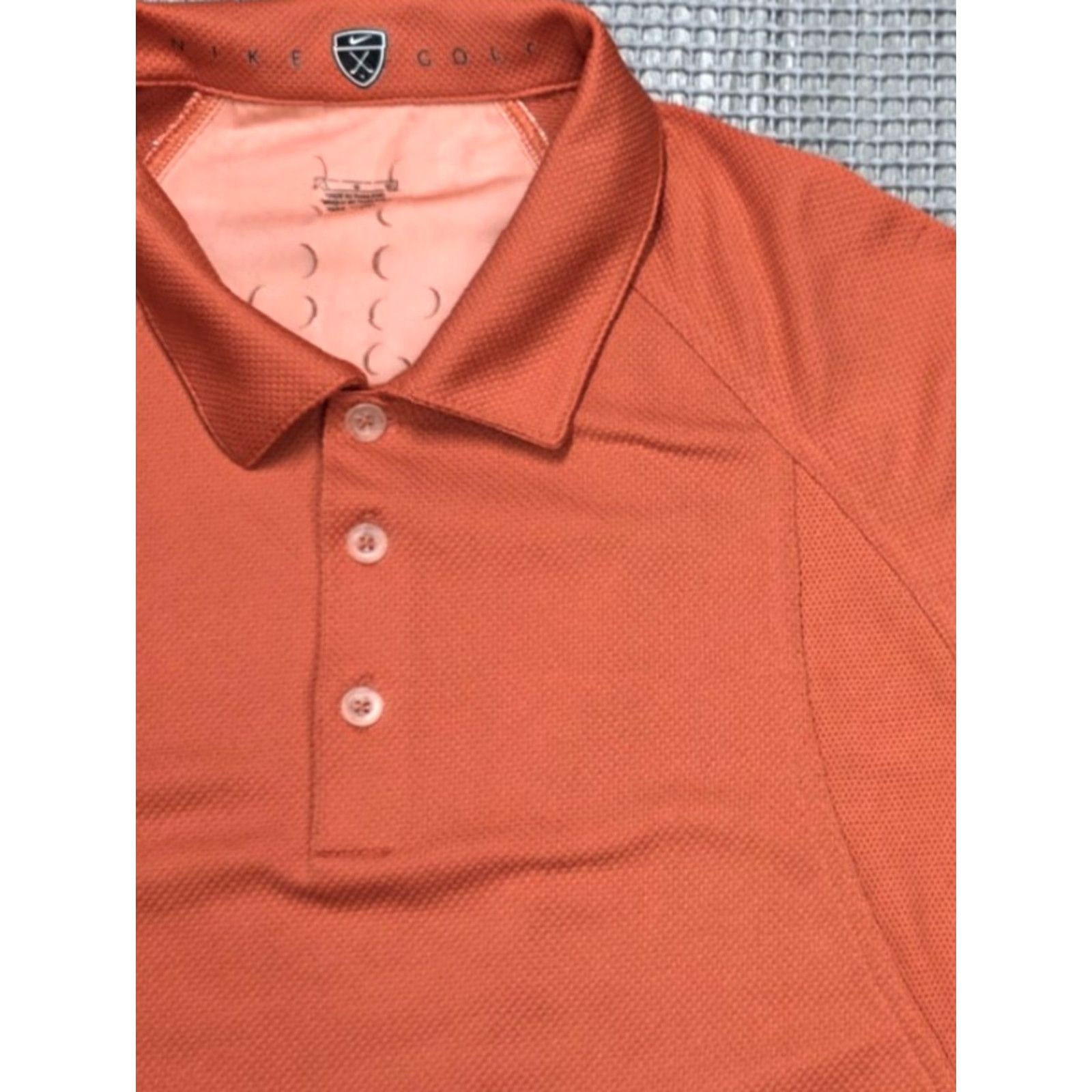 Nike Nike Golf Polo Orange Dri-Fit Mens L Perforated Performance Short Sleeve Size US L / EU 52-54 / 3 - 5 Thumbnail