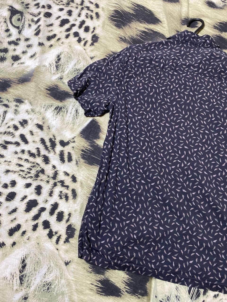 Allsaints × Vintage AllSaints Short Sleeve Abstract Print Button Up Down Shirt Size US M / EU 48-50 / 2 - 14 Thumbnail